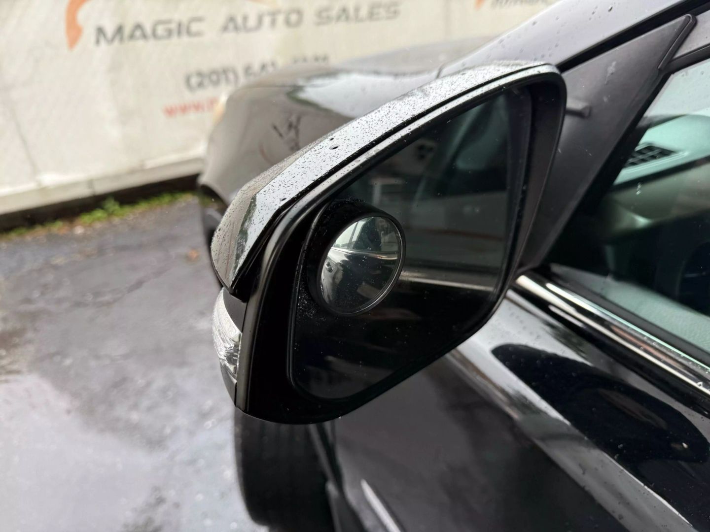 2015 Toyota Rav4 - Image 35