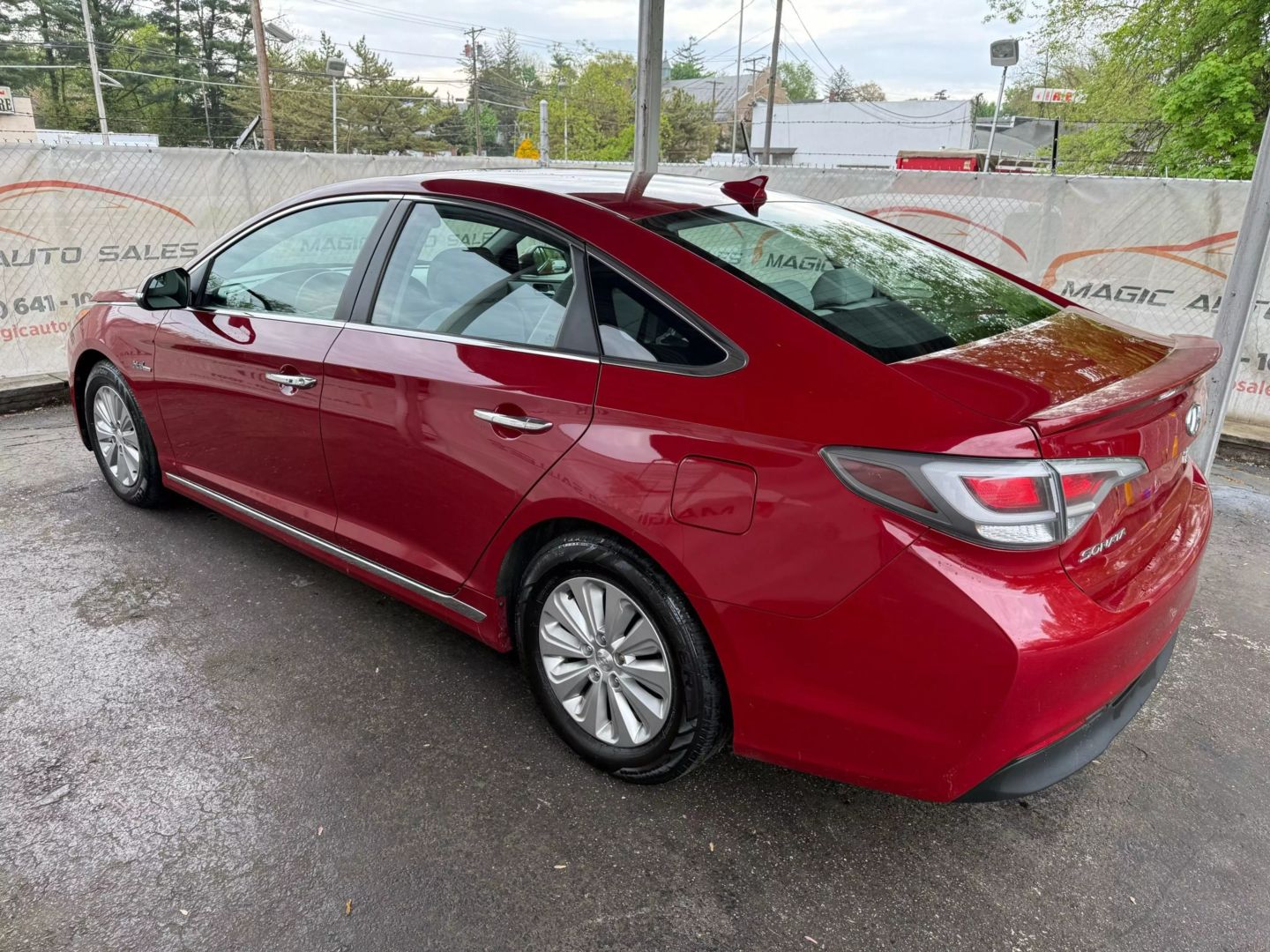 2016 Hyundai Sonata Hybrid - Image 12