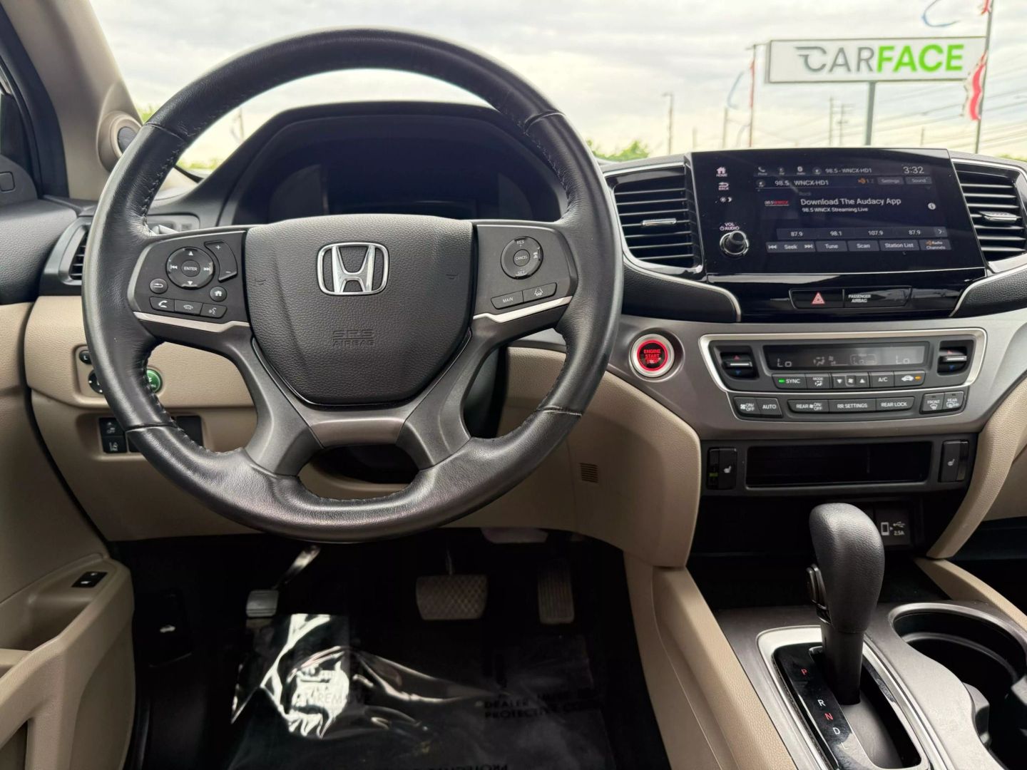 2020 Honda Pilot - Image 30