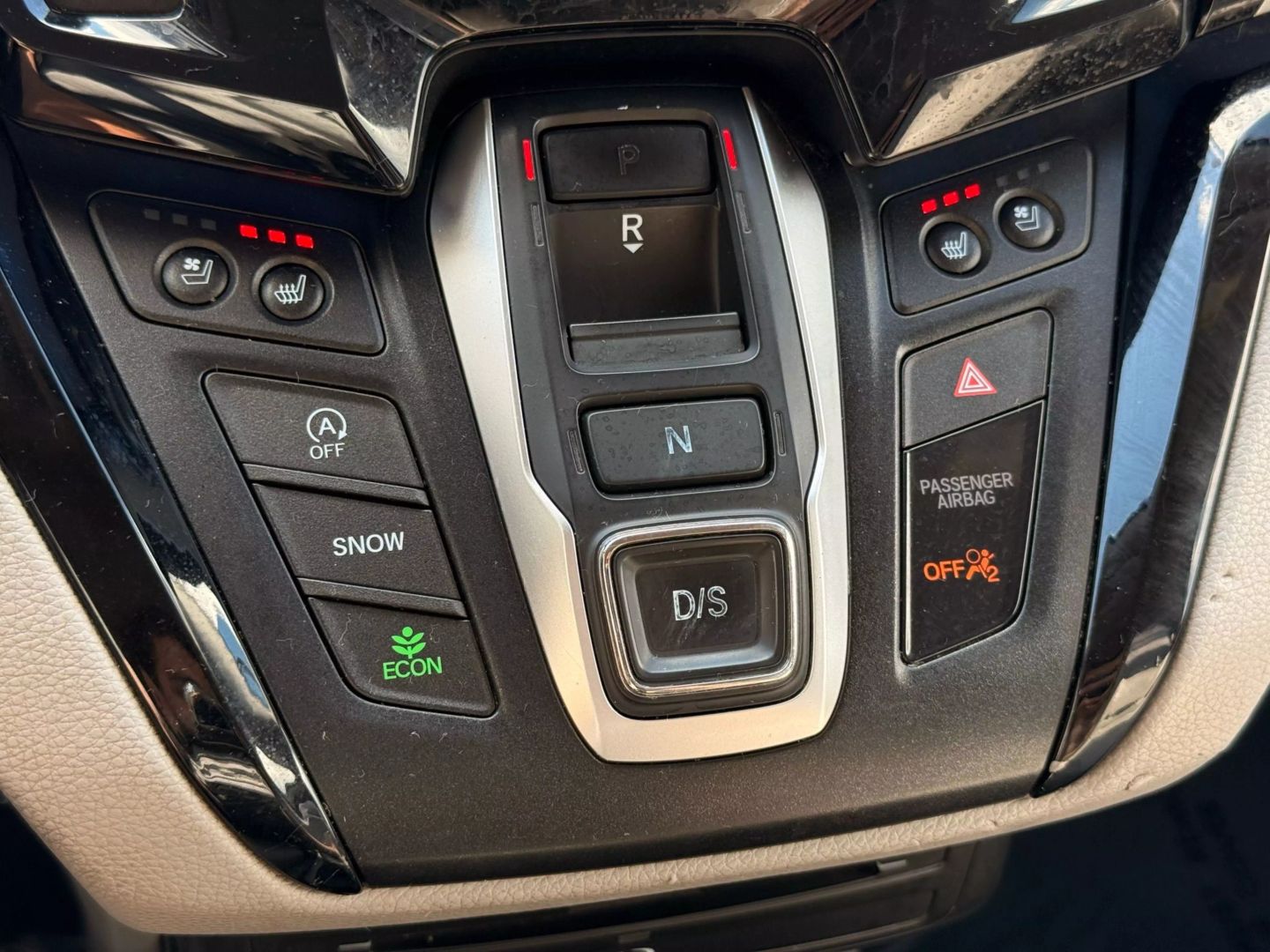 2018 Honda Odyssey - Image 53