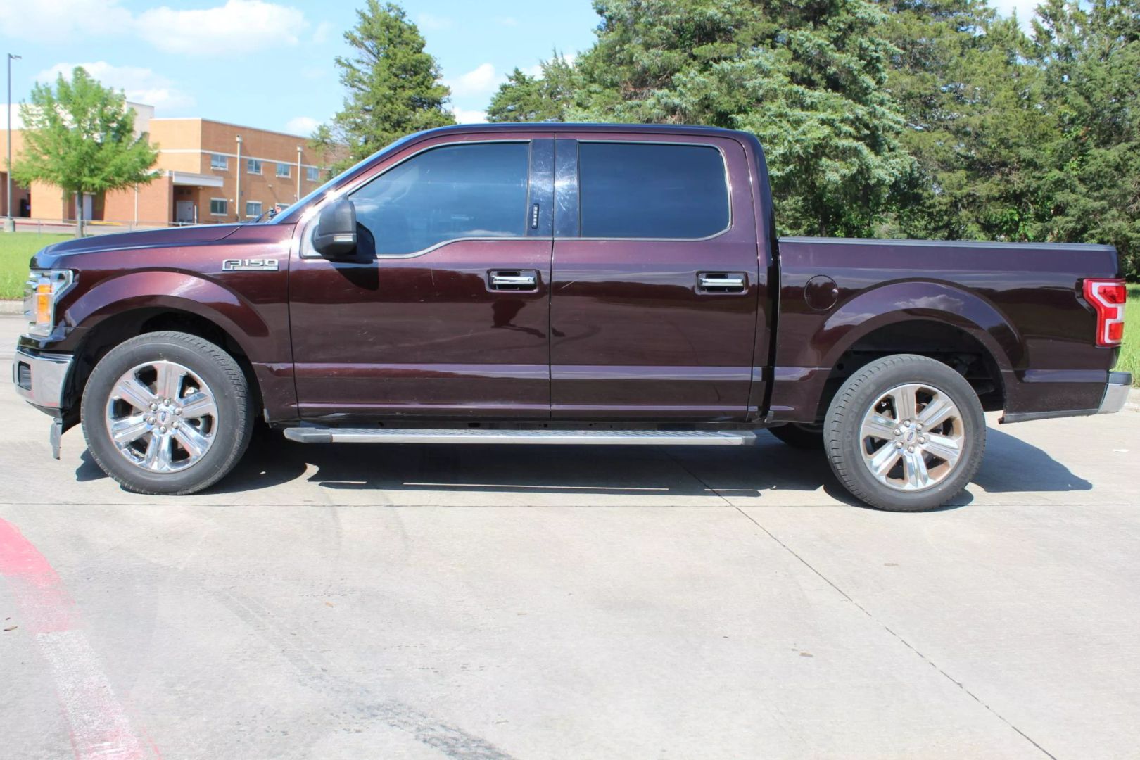 Used 2018 Ford F-150 XLT with VIN 1FTEW1C51JKF53750 for sale in Dallas, TX