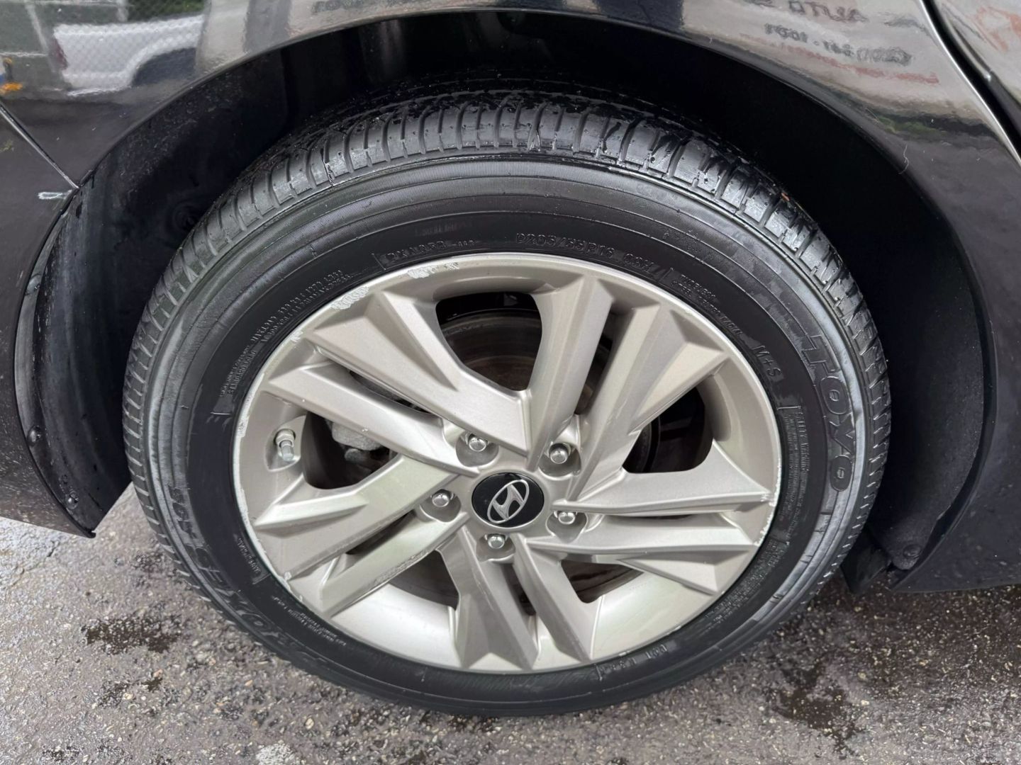 2019 Hyundai Elantra - Image 44