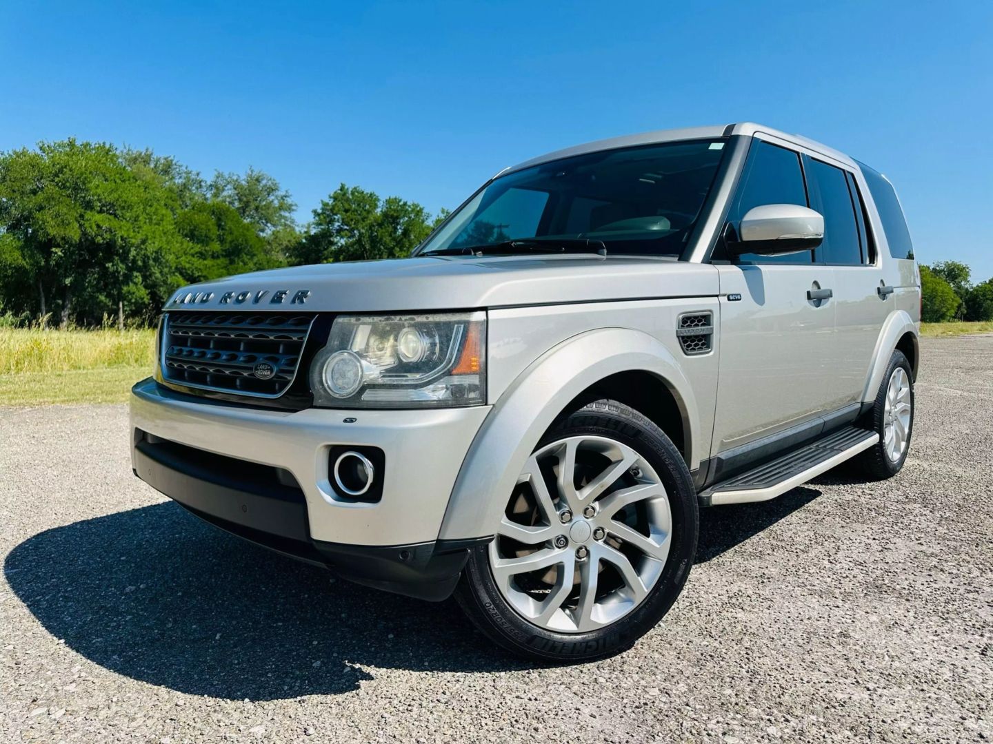 2016 Land Rover Lr4 - Image 1