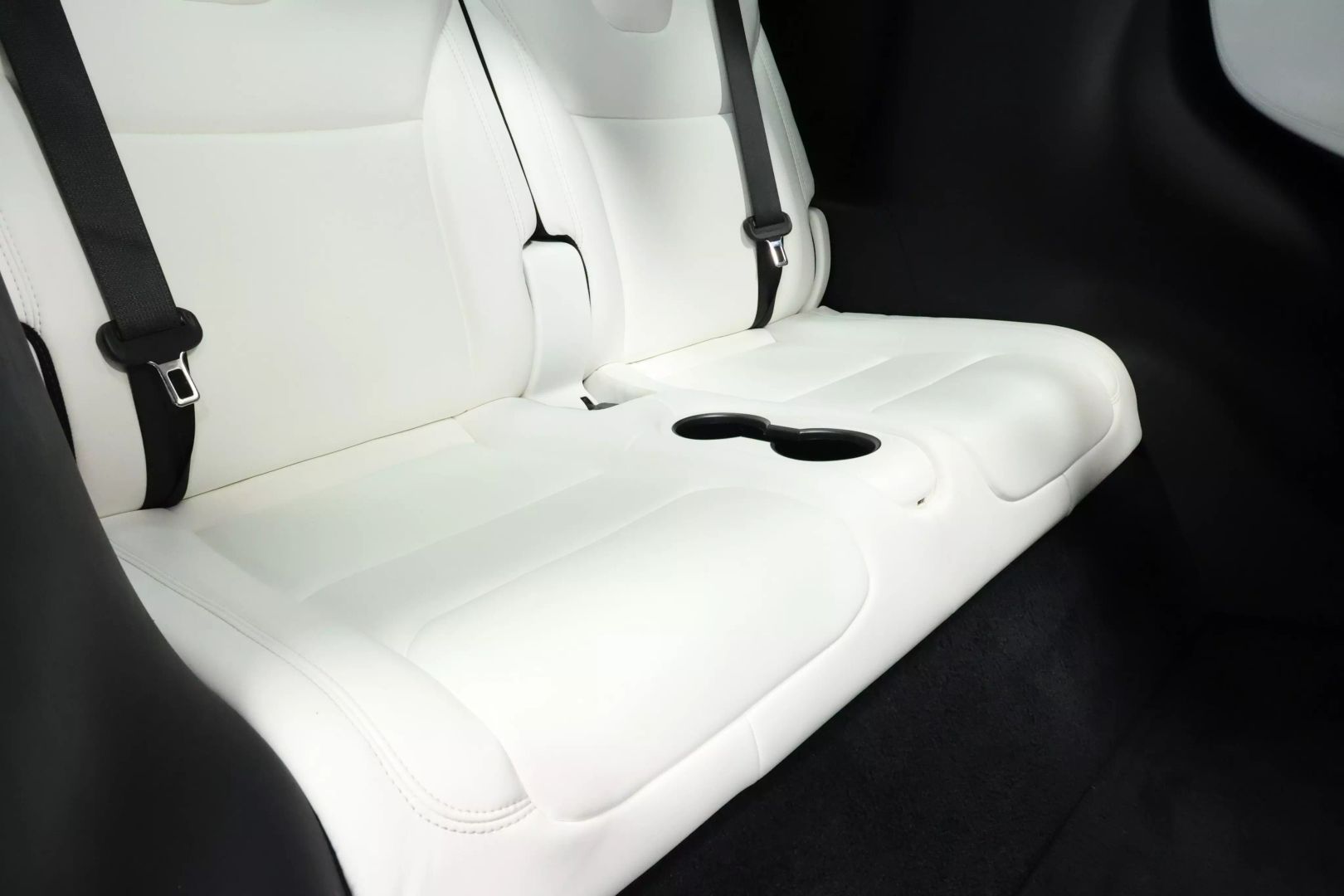2020 Tesla Model X - Image 85