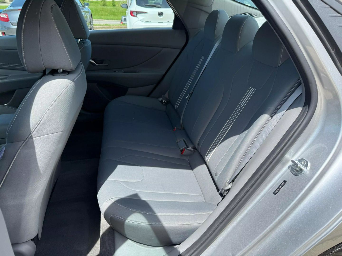 2021 Hyundai Elantra - Image 19