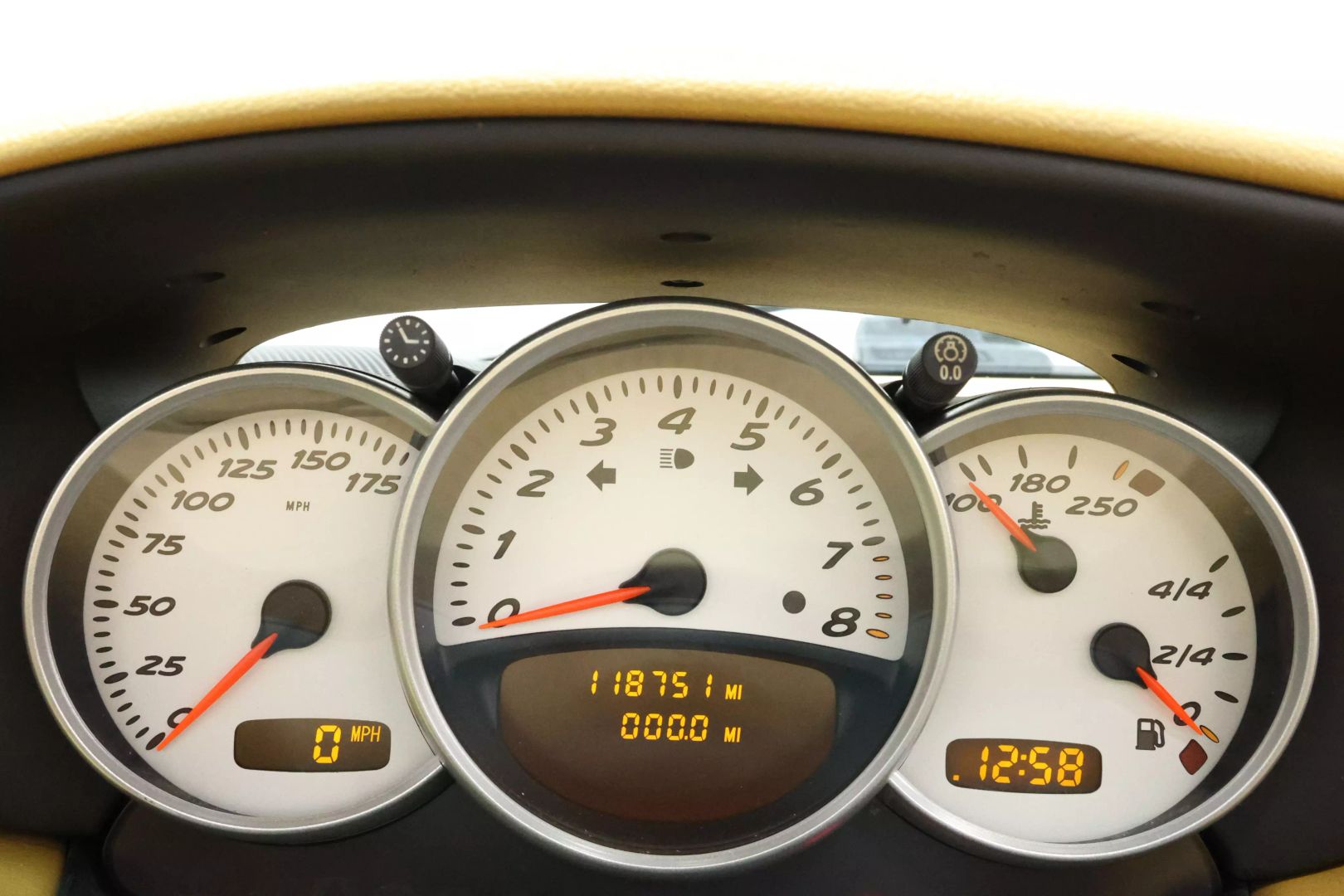 2003 Porsche Boxster - Image 31