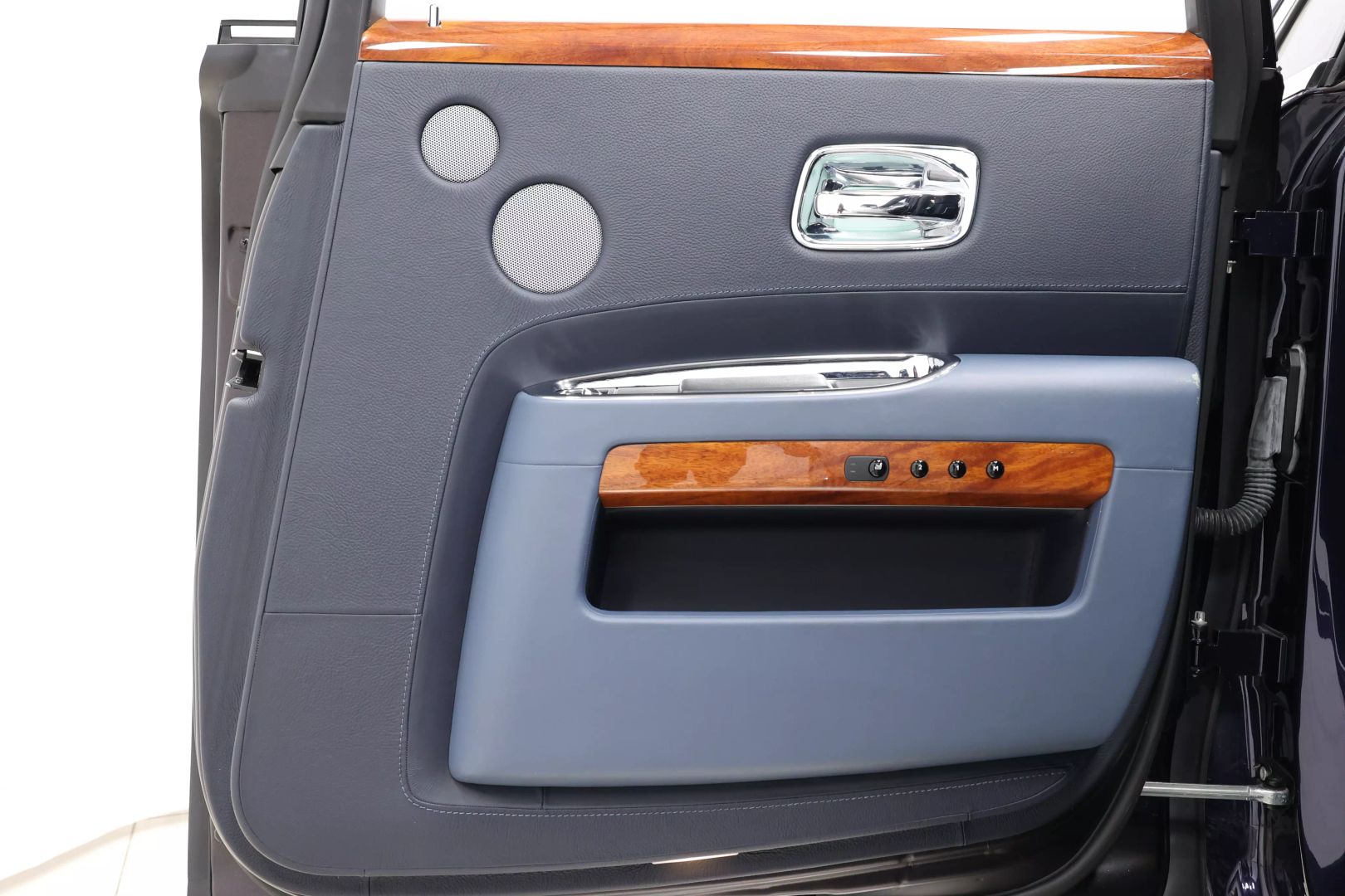 2012 Rolls-royce Ghost - Image 71