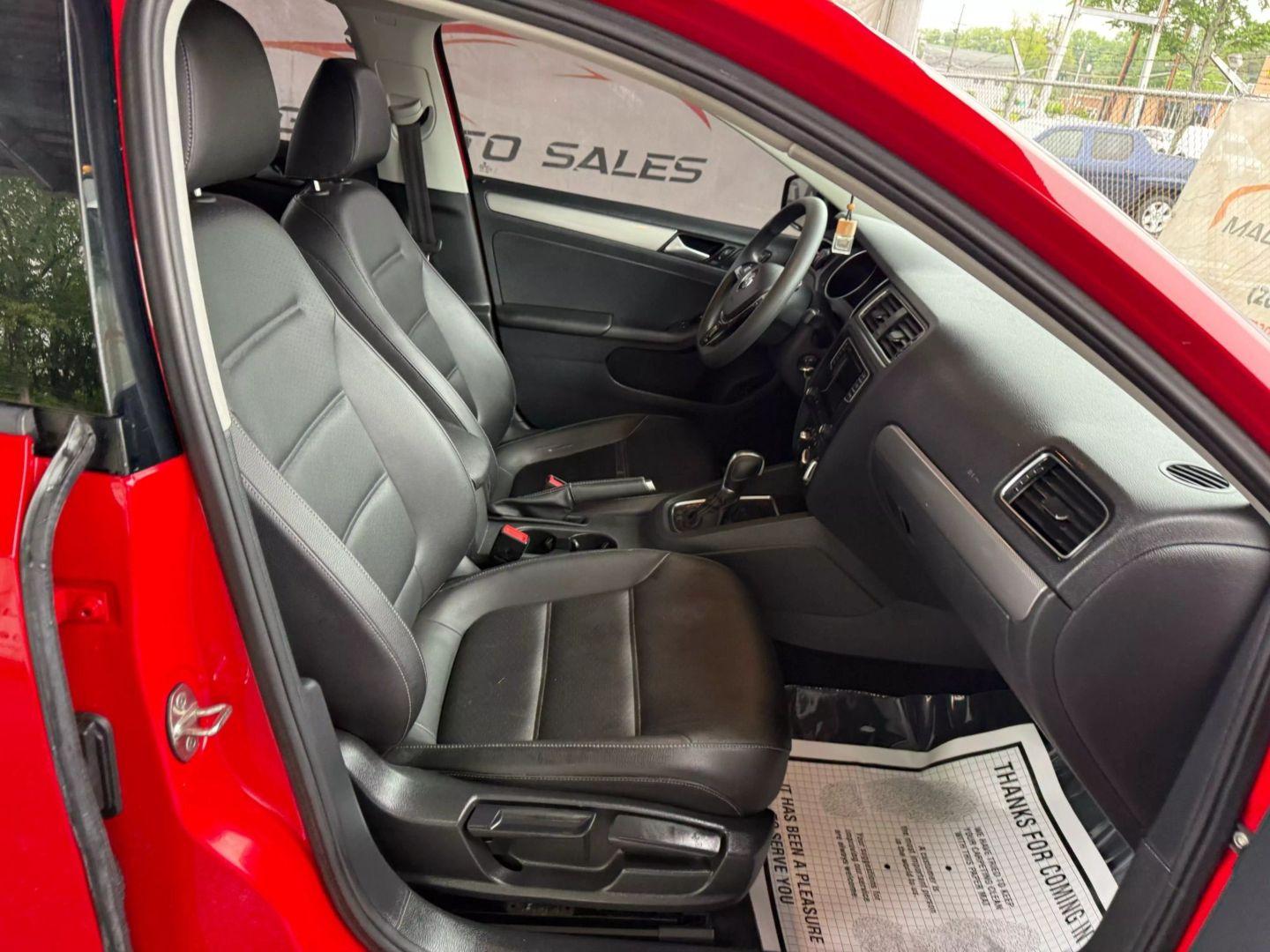 2018 Volkswagen Jetta - Image 25