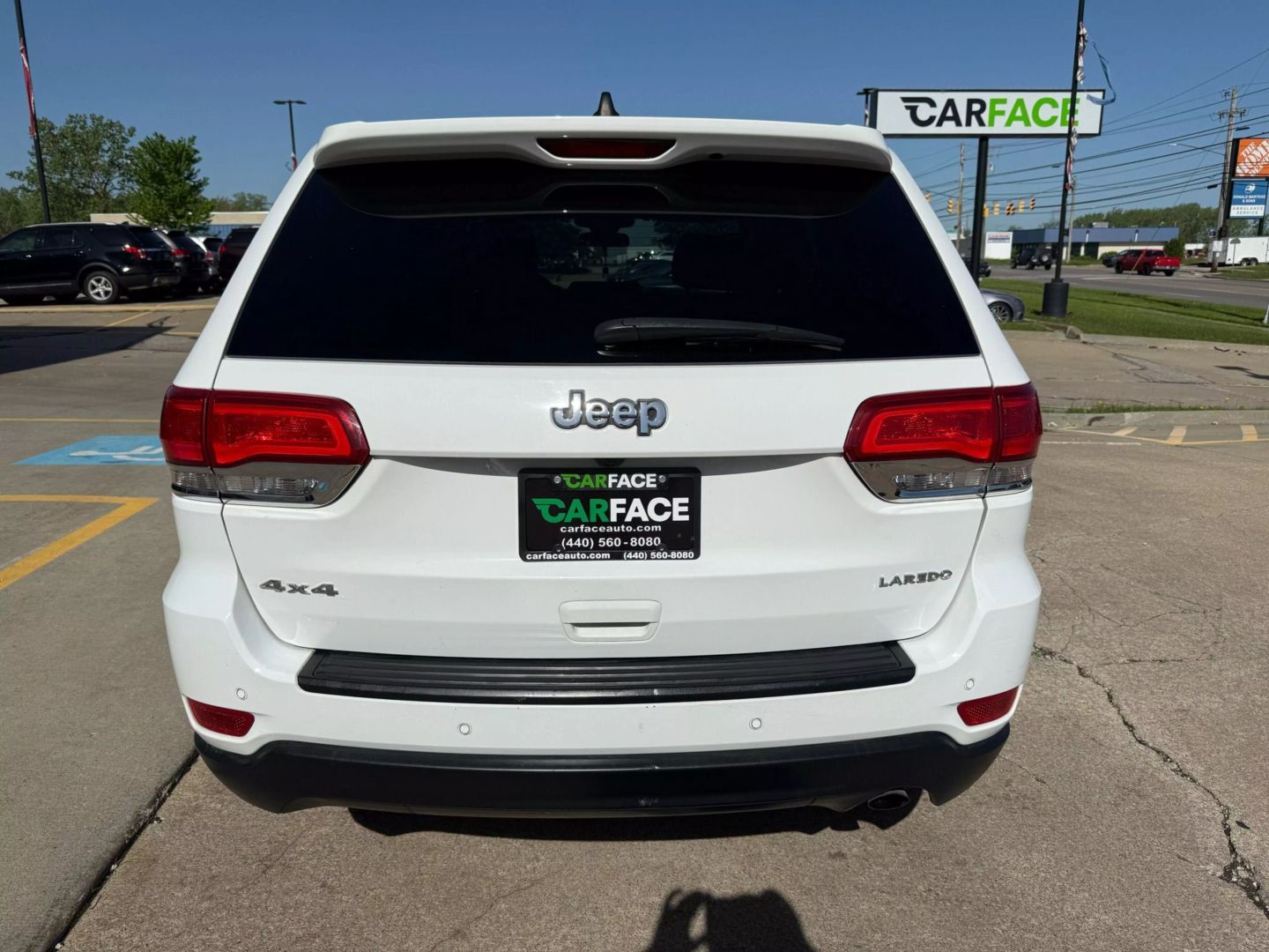 2019 Jeep Grand Cherokee - Image 9