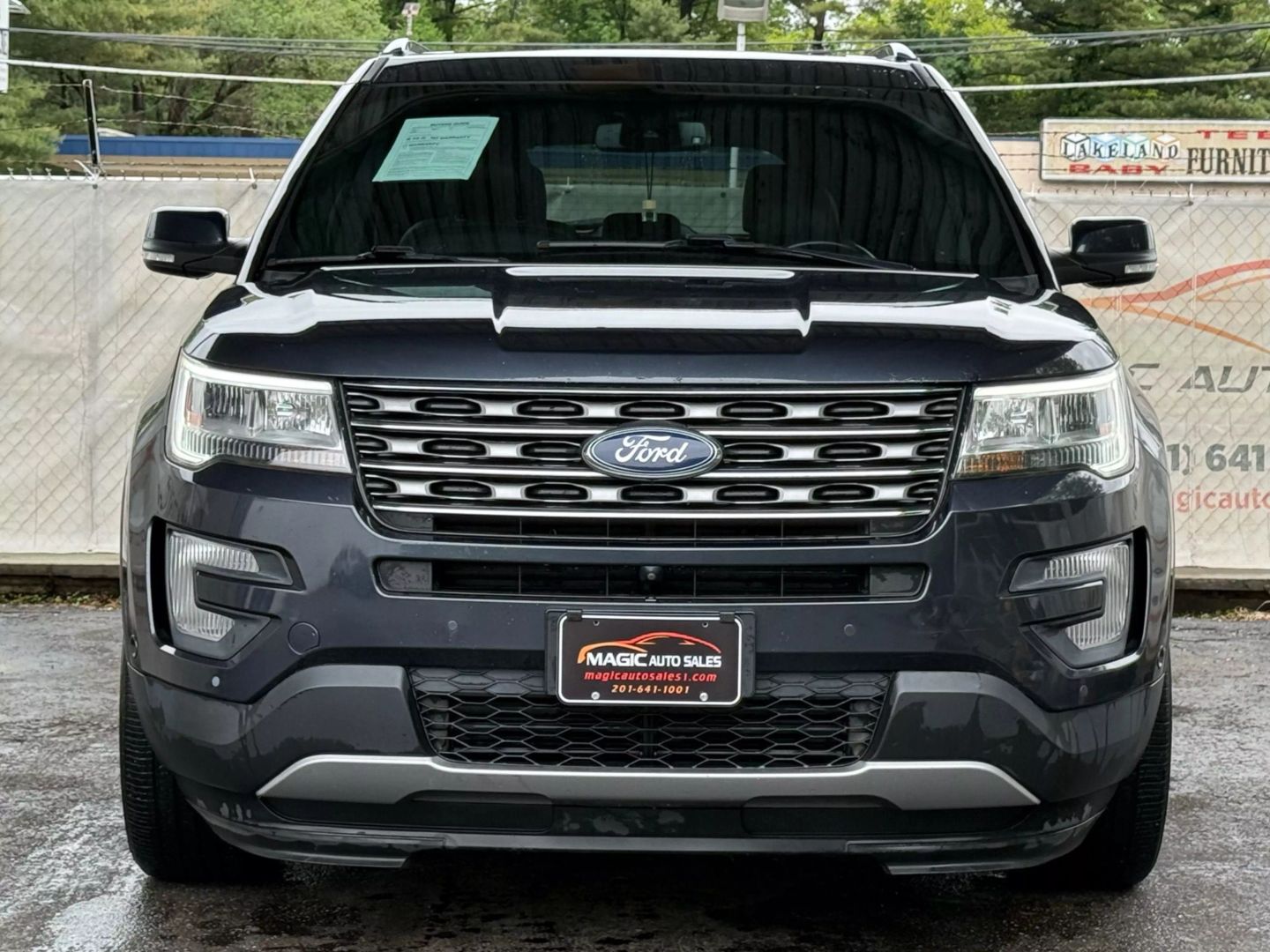 2017 Ford Explorer - Image 5