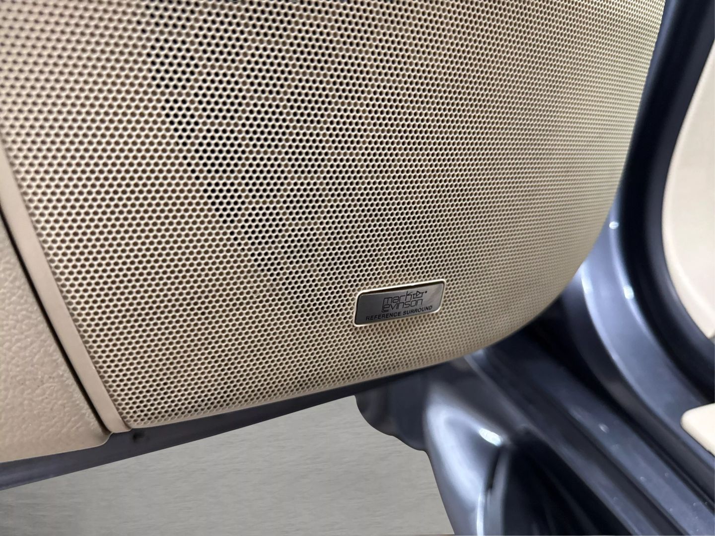 2013 Lexus Lx - Image 27