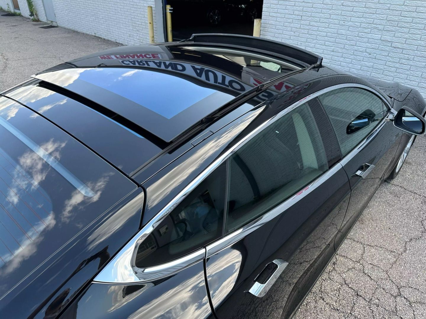 2014 Tesla Model S - Image 57