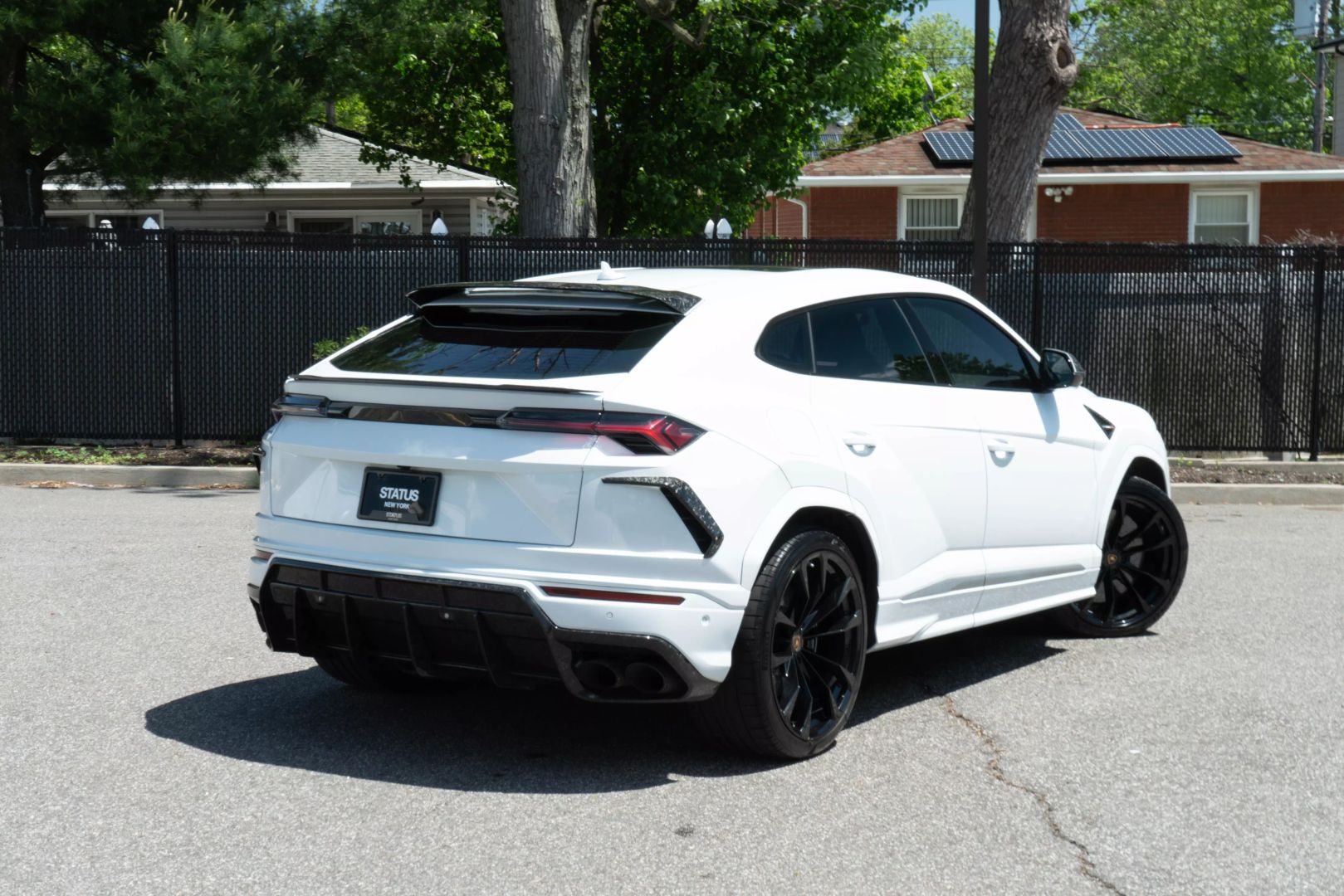 2019 Lamborghini Urus - Image 25
