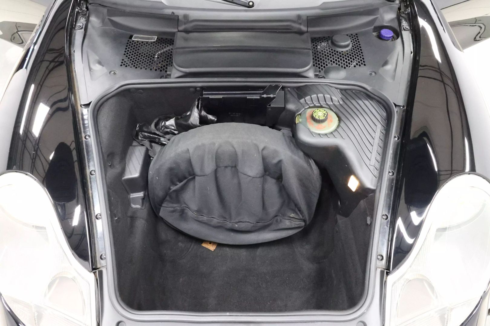 2003 Porsche Boxster - Image 74