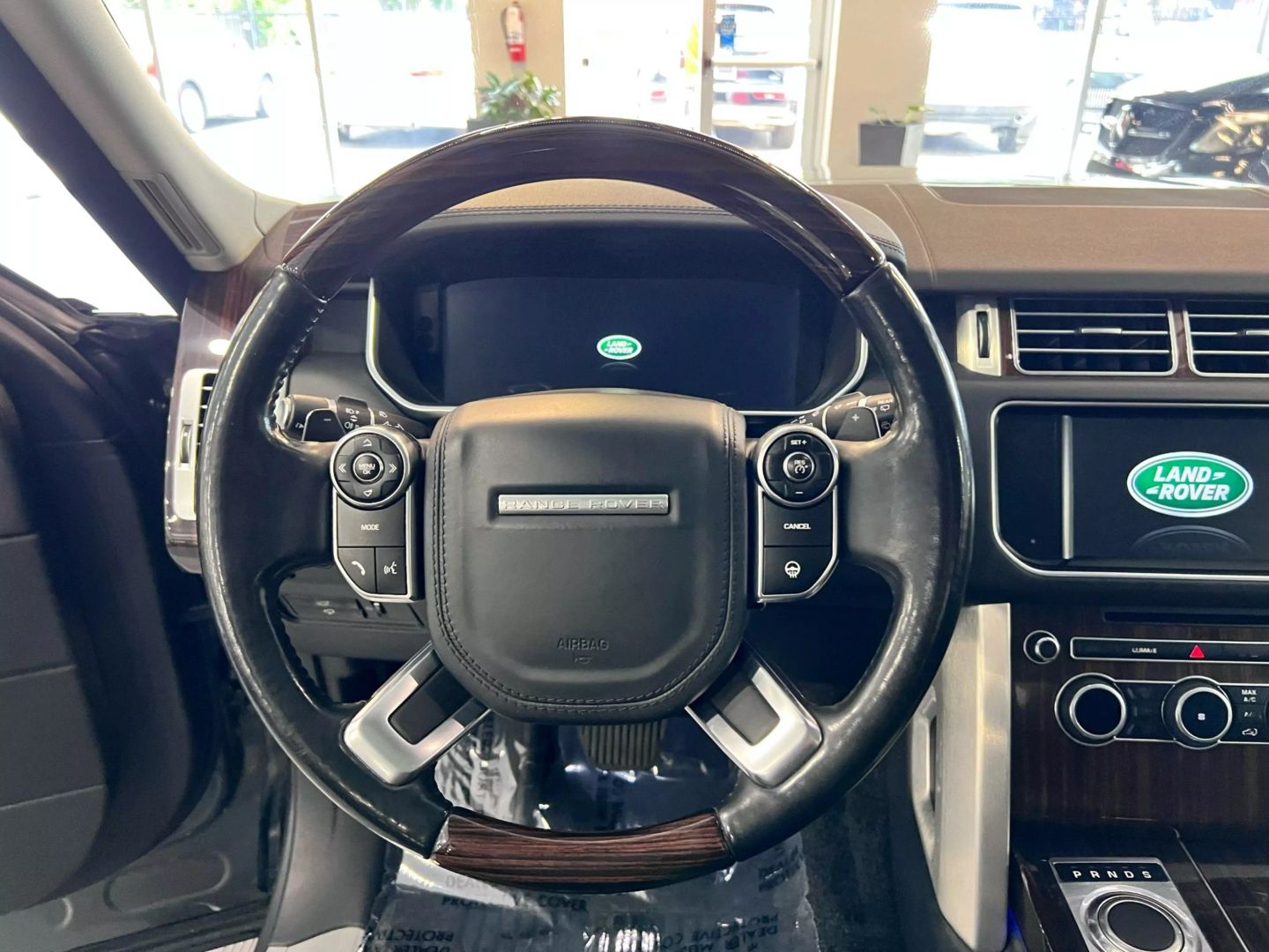 2015 Land Rover Range Rover Hse Sport Utility 4d - Image 16