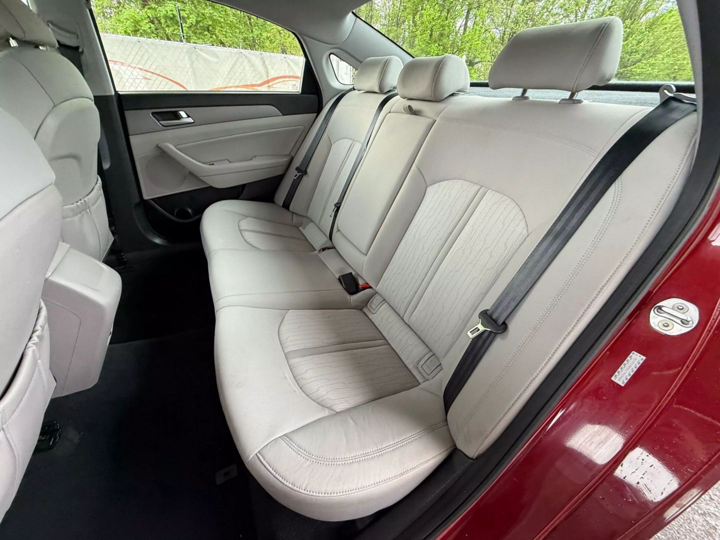 2016 Hyundai Sonata Hybrid - Image 19