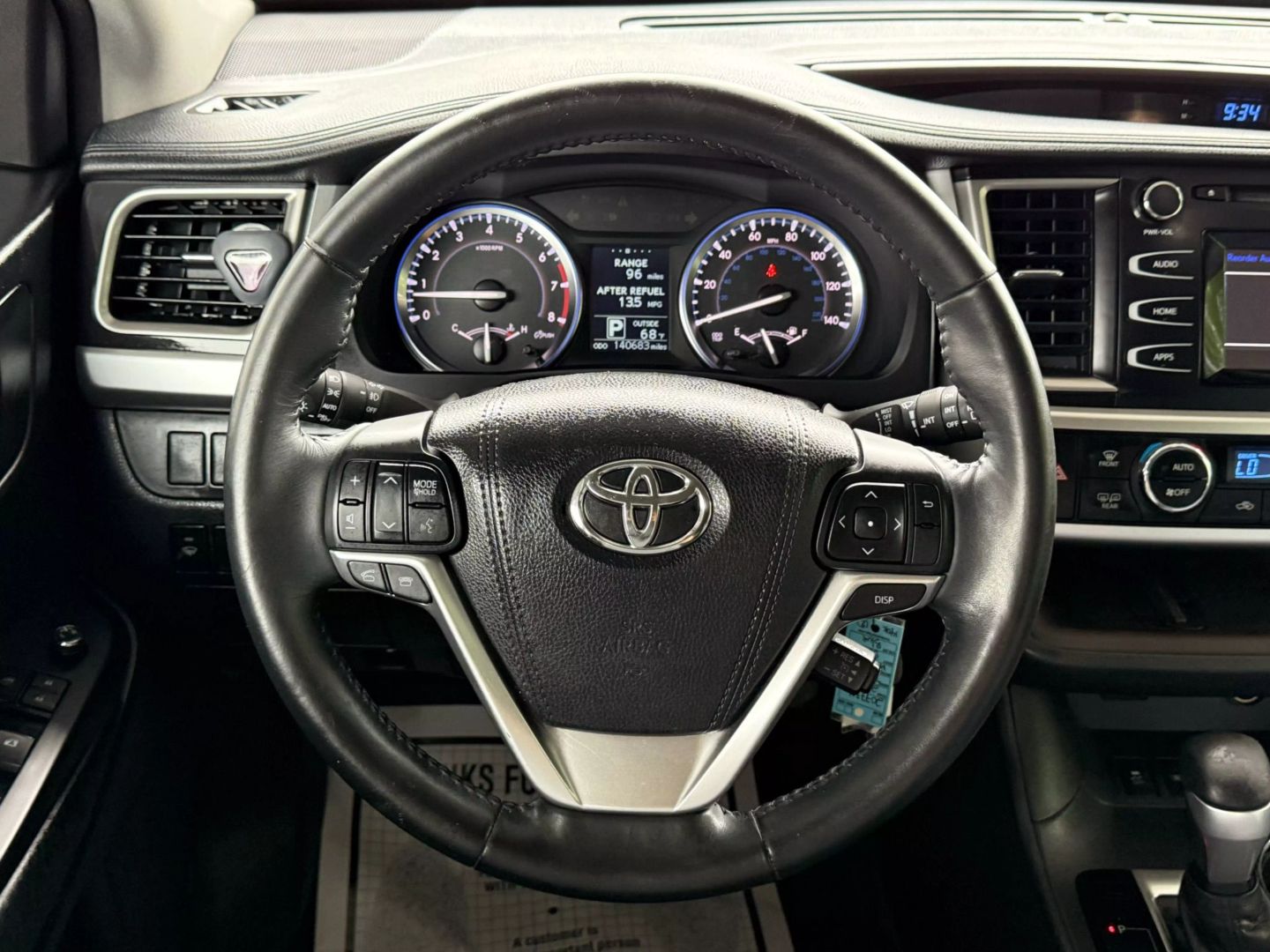 2015 Toyota Highlander - Image 30