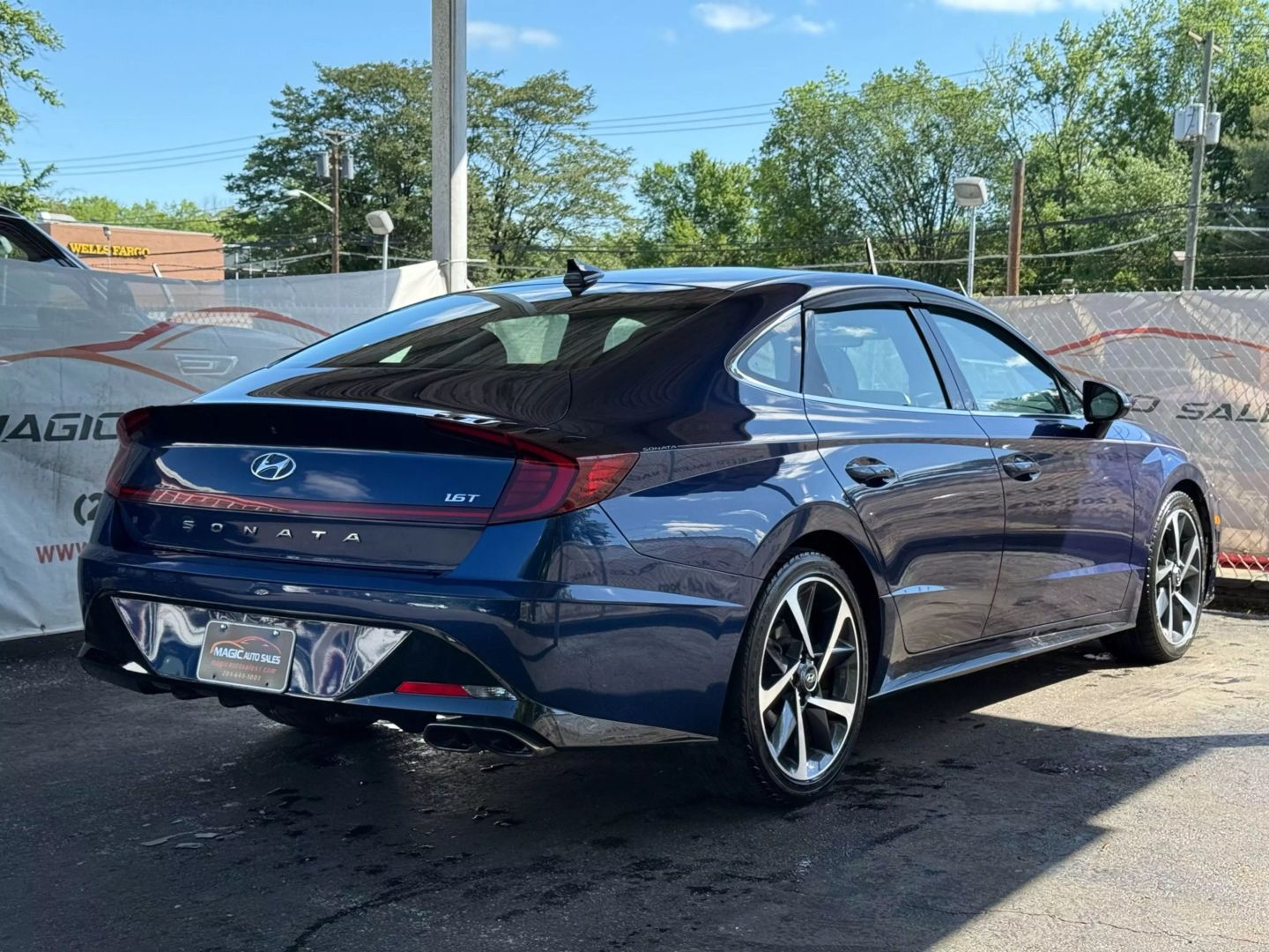 2021 Hyundai Sonata - Image 11