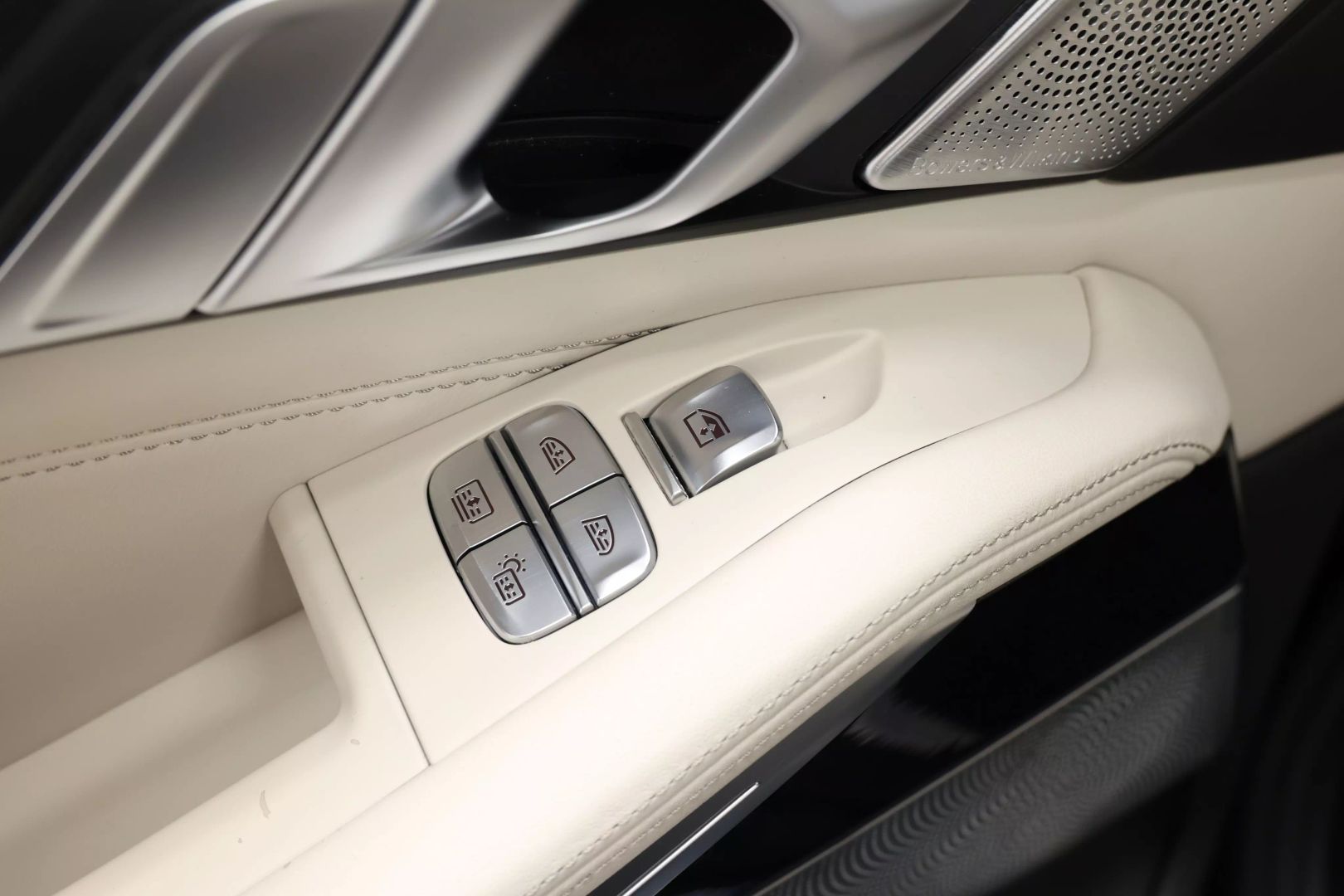 2019 Bmw X7 - Image 56