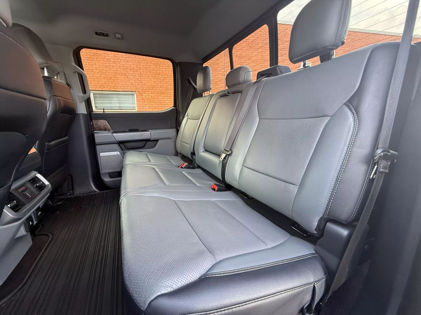 2021 Ford F150 Supercrew Cab - Image 16