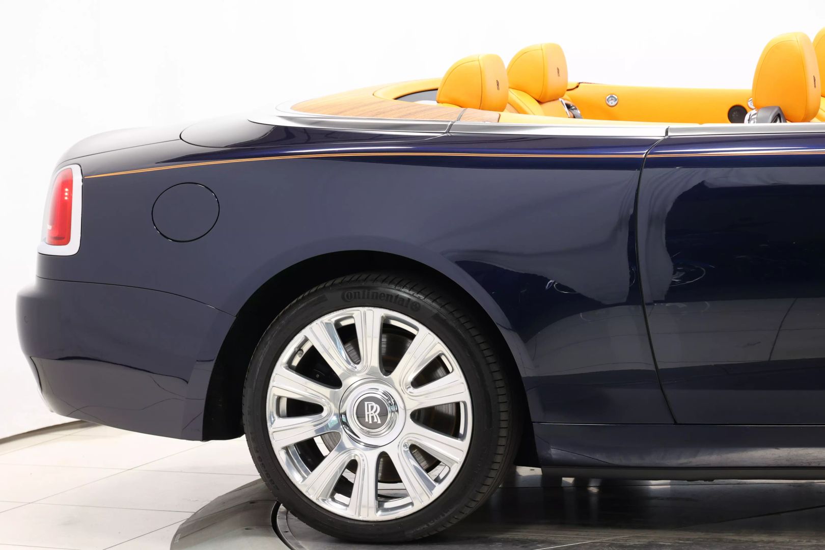 2016 Rolls-royce Dawn - Image 65