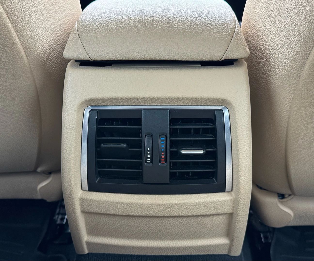 2018 Bmw 3 Series - Image 32