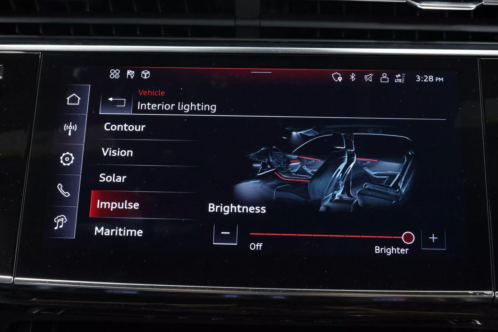 2025 Audi Q8 - Image 36