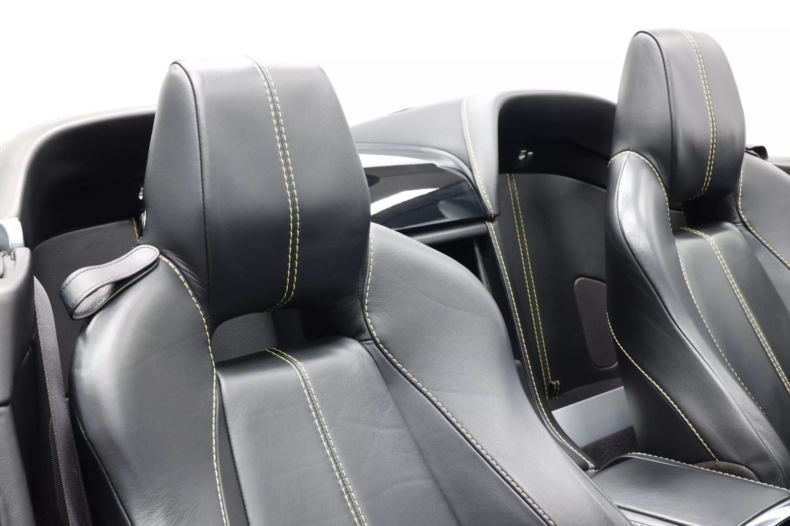 2008 Aston Martin Vantage - Image 73