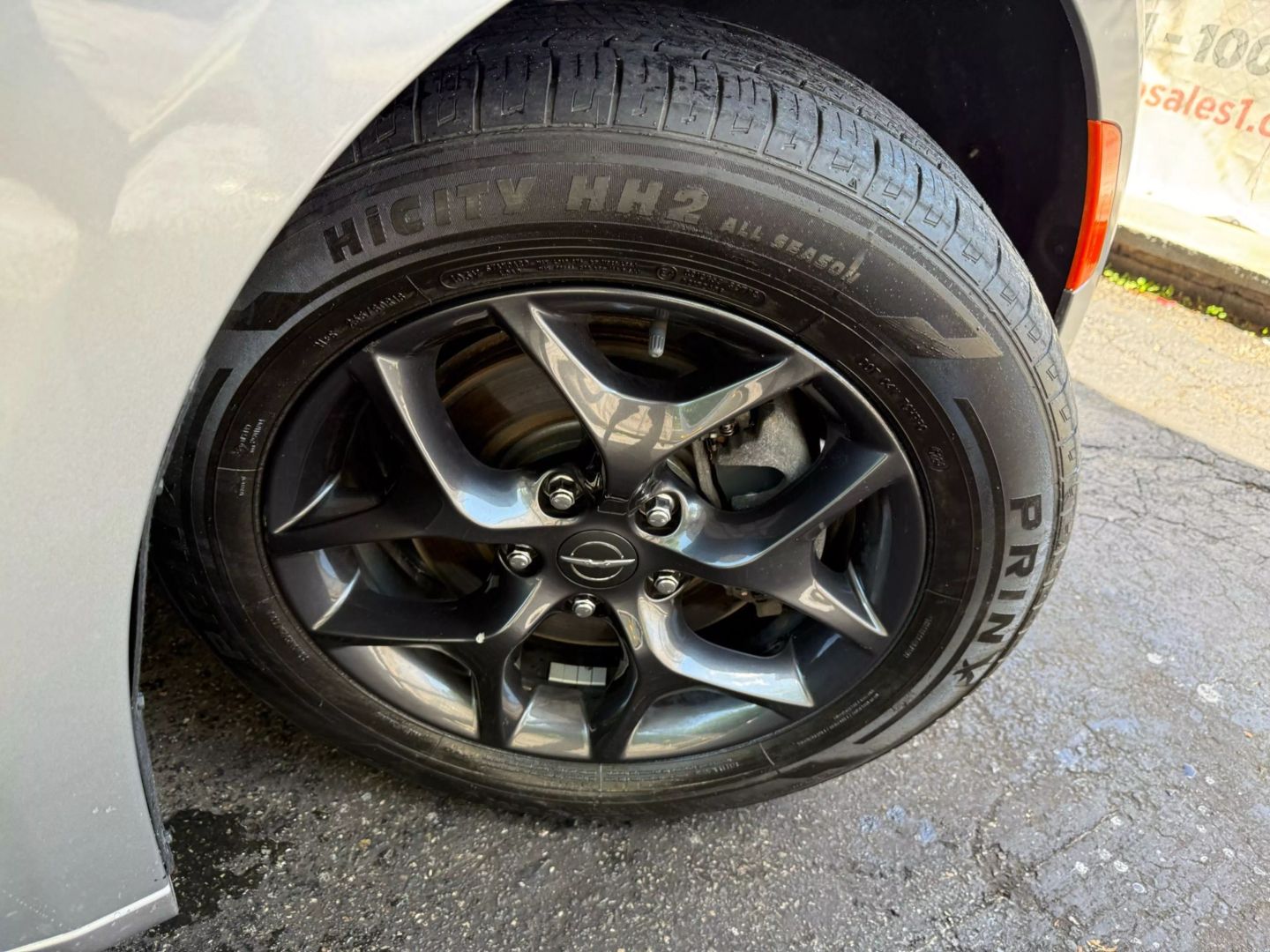 2019 Chrysler Pacifica - Image 48