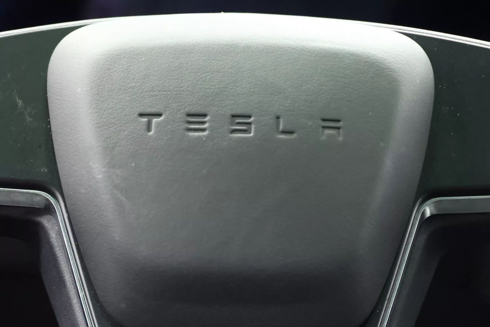 2022 Tesla Model X - Image 20
