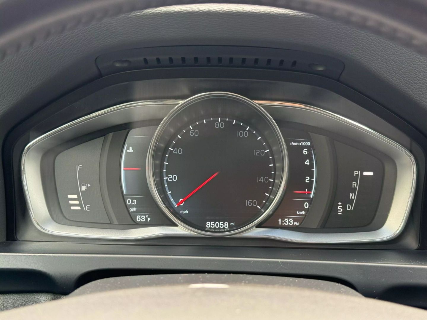 2016 Volvo S60 - Image 33