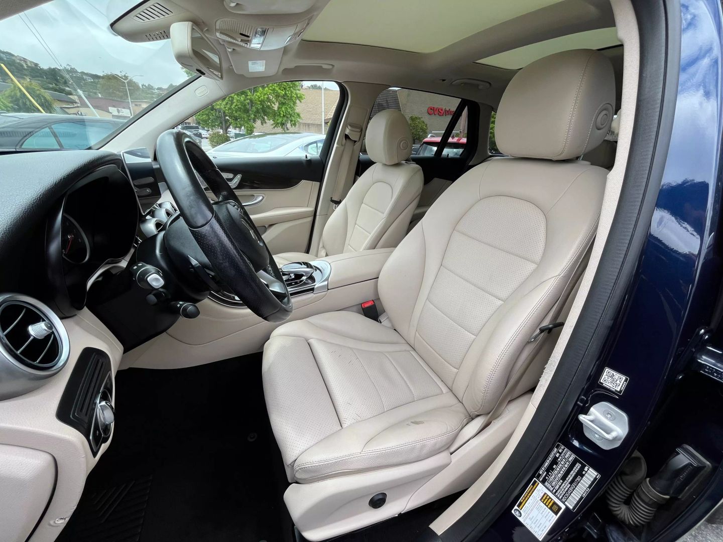 2016 Mercedes-benz Glc  Vin: Wdc0g4kb9gf017303 Stock Id: 017303 - Image 10