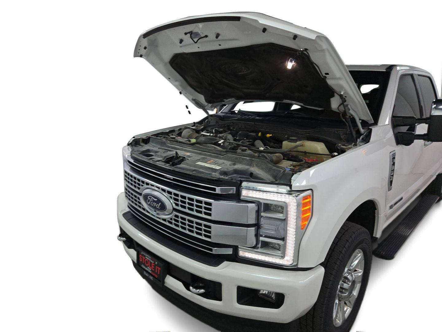 2019 Ford F350 Super Duty Crew Cab - Image 12