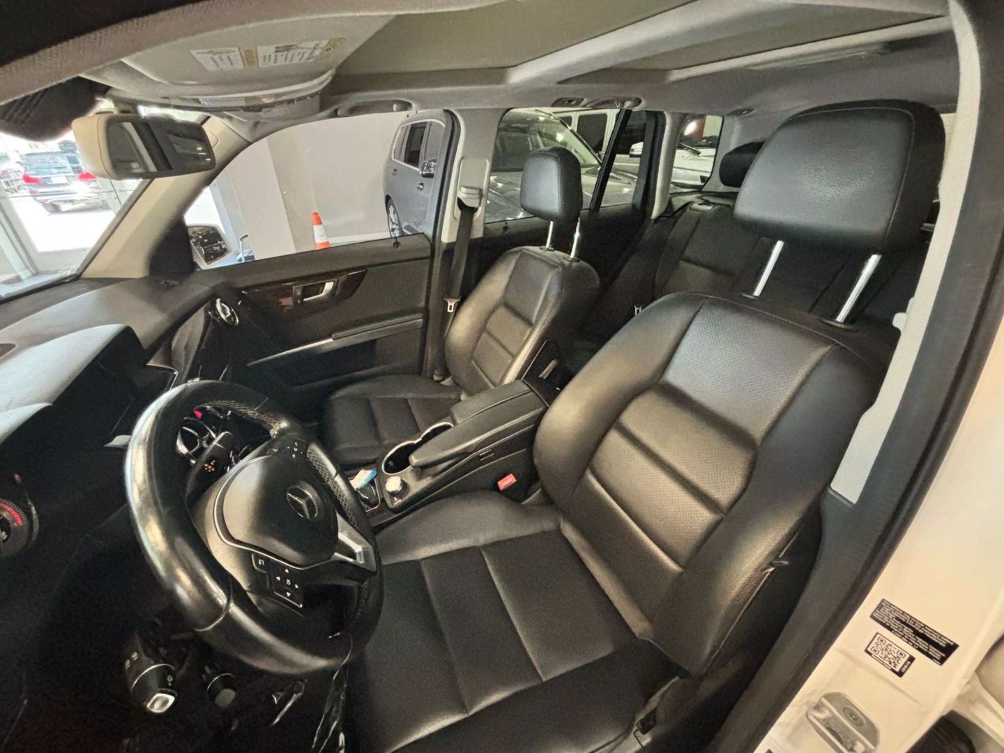2014 Mercedes-benz Glk-class Glk 350 4matic Sport Utility 4d - Image 9