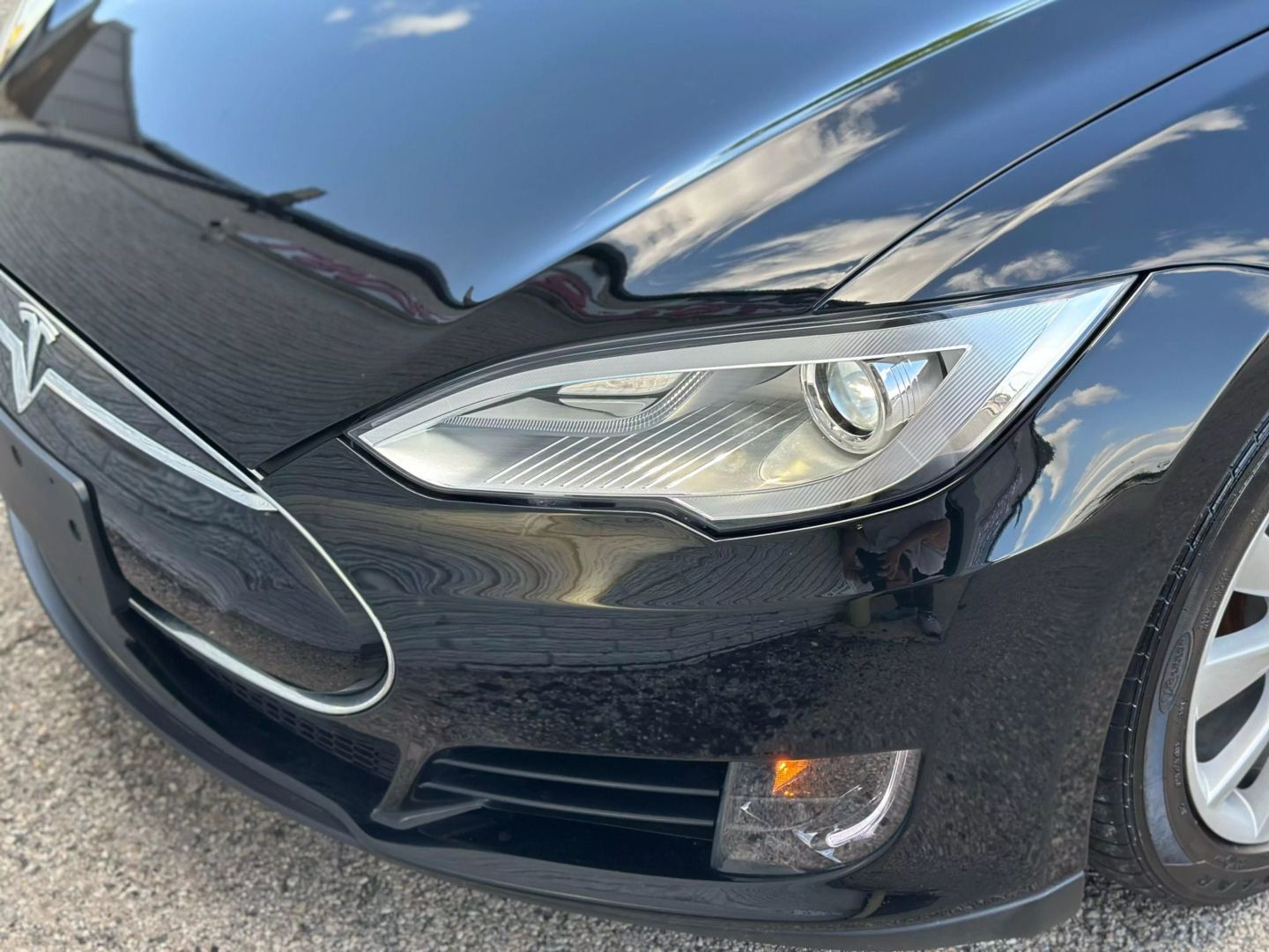 2014 Tesla Model S - Image 59