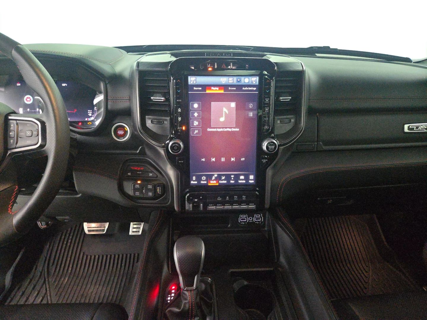 2024 Ram 1500 Crew Cab - Image 14