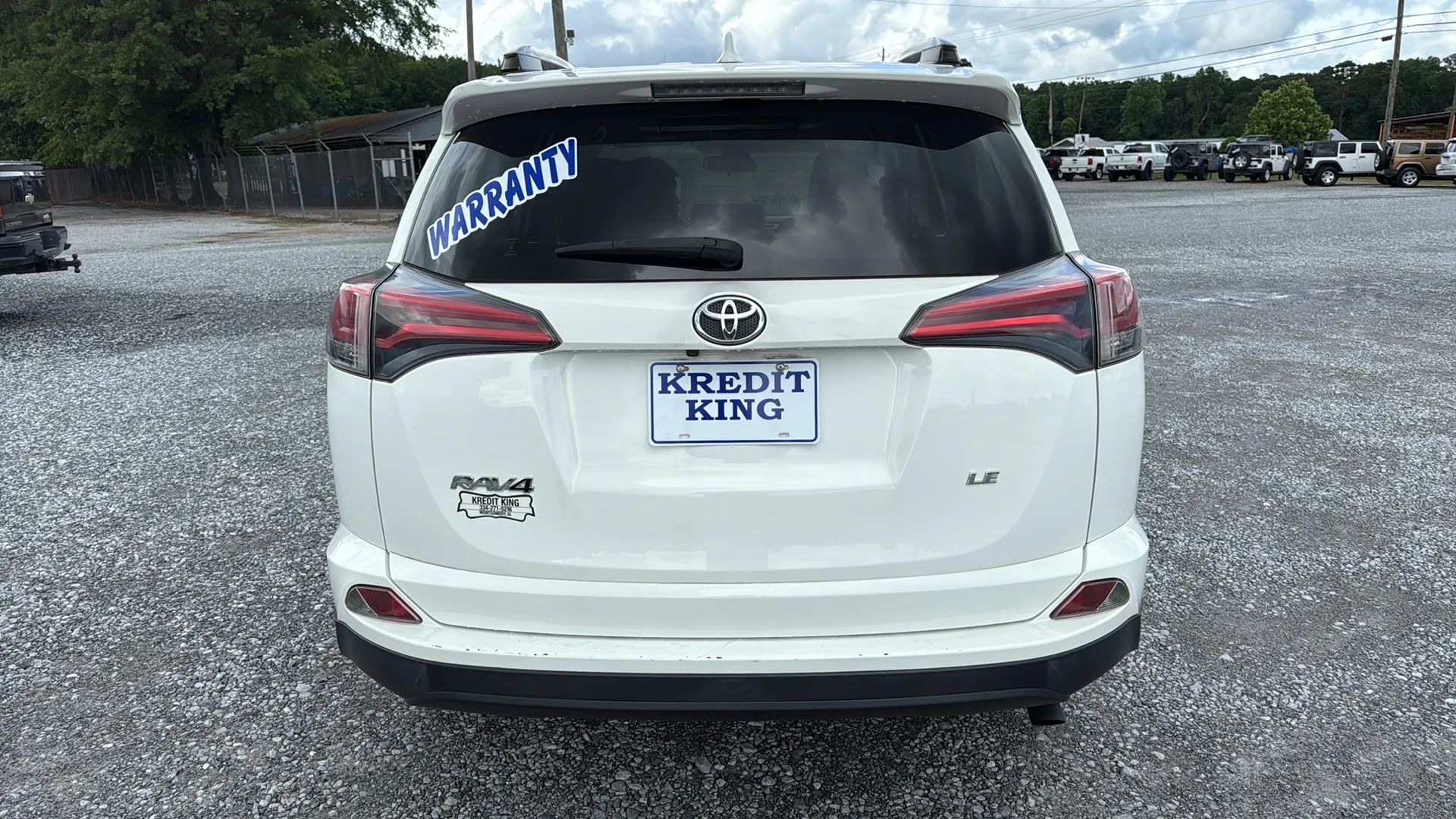 Image 5 of 2017 TOYOTA RAV4