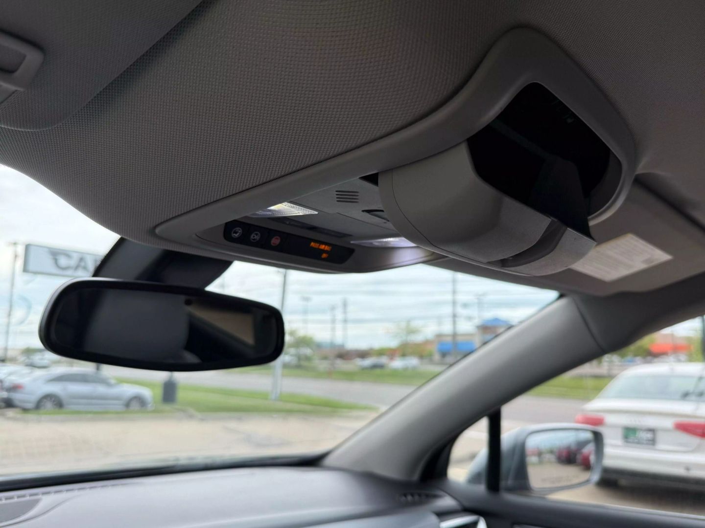 2019 Buick Enclave - Image 52