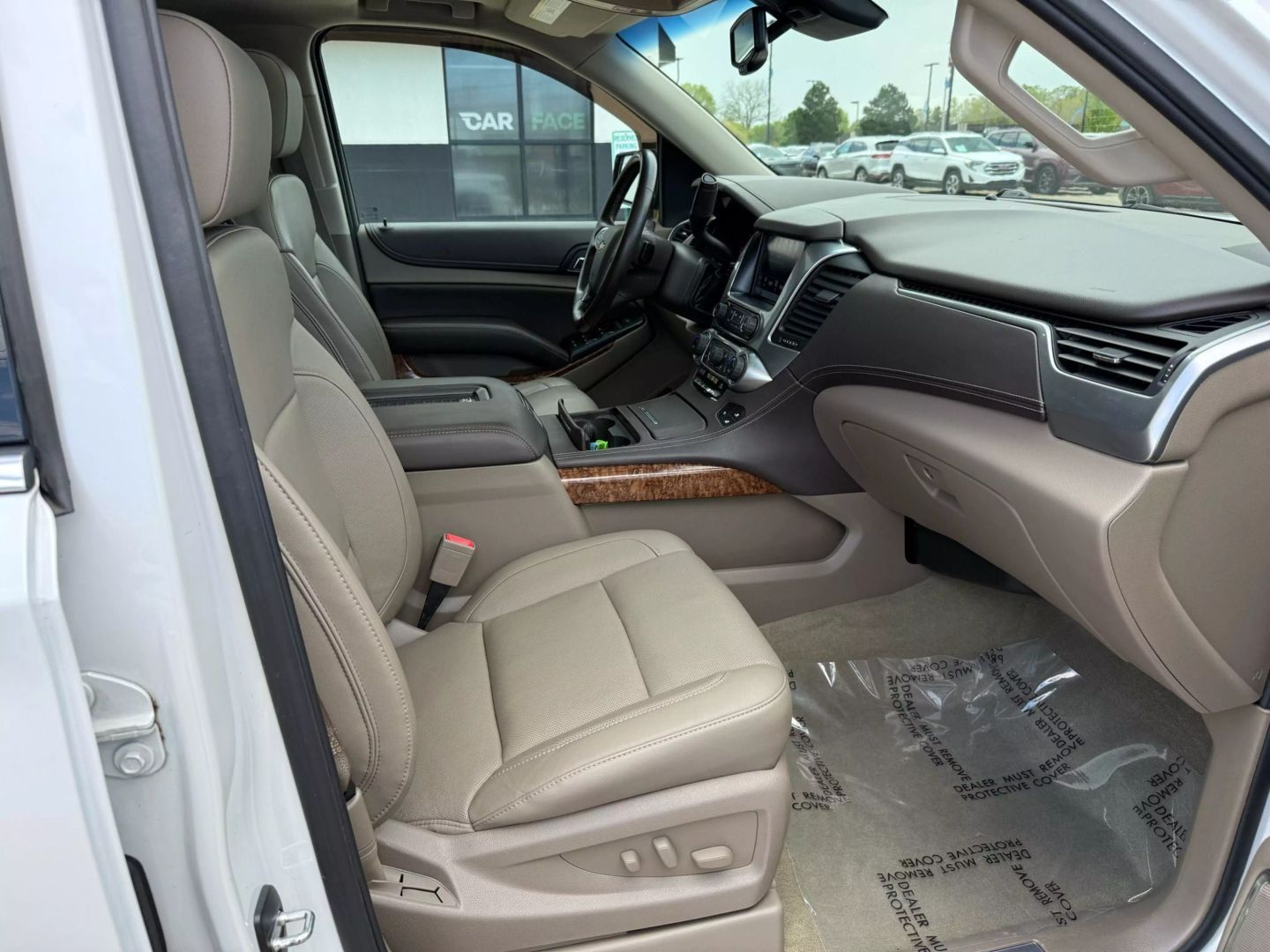 2016 Chevrolet Tahoe - Image 23