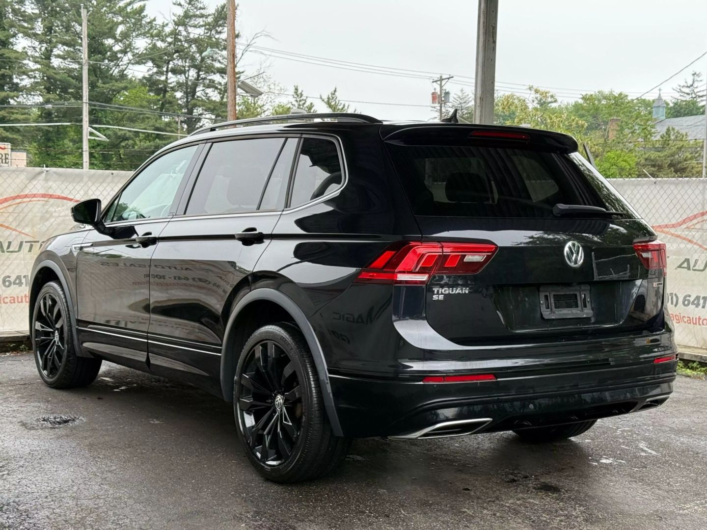 2021 Volkswagen Tiguan - Image 9