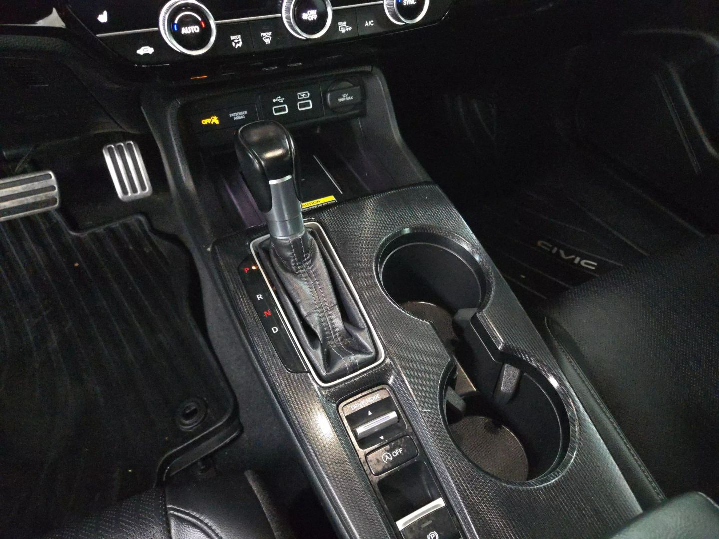 2022 Honda Civic - Image 16