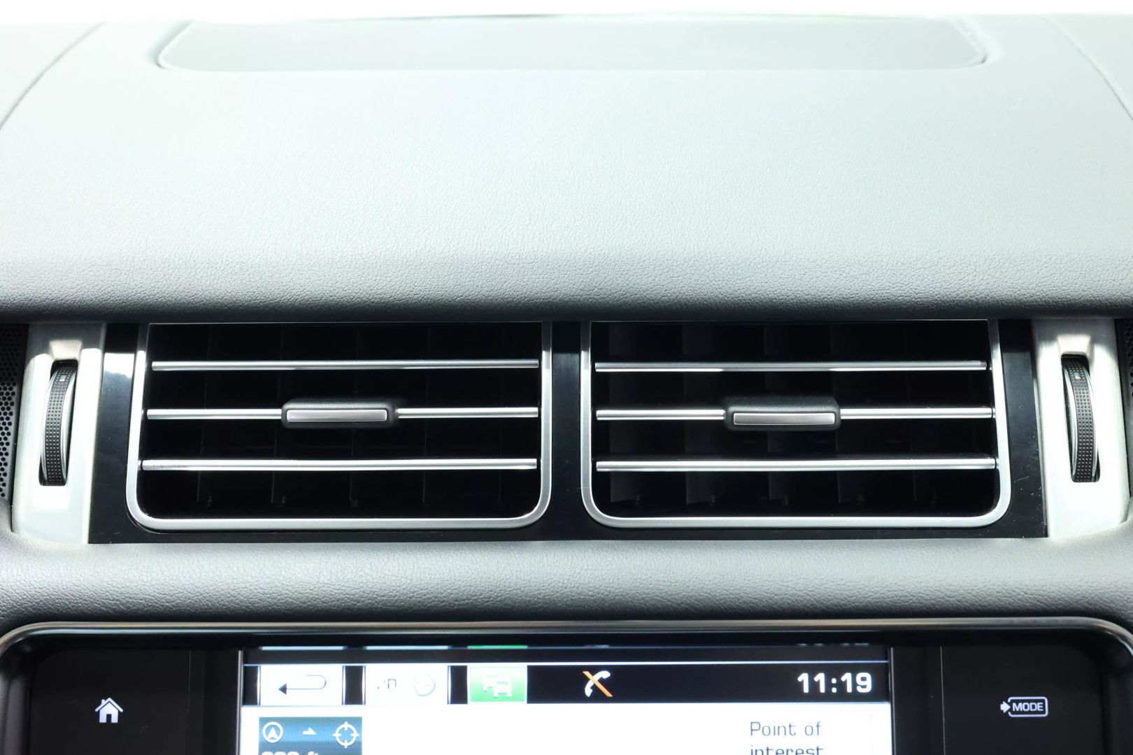 2016 Land Rover Range Rover - Image 43