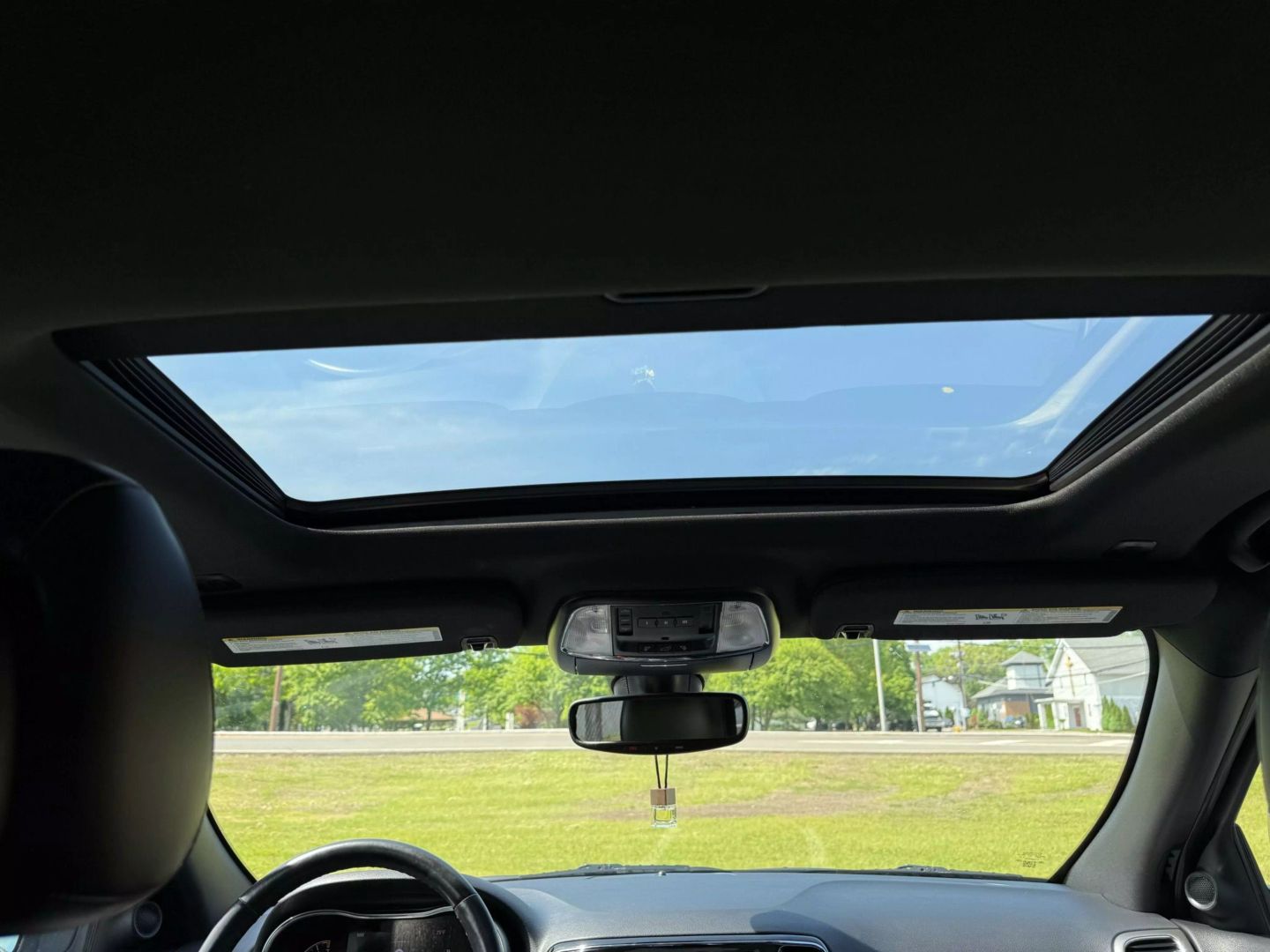 2019 Jeep Grand Cherokee - Image 37