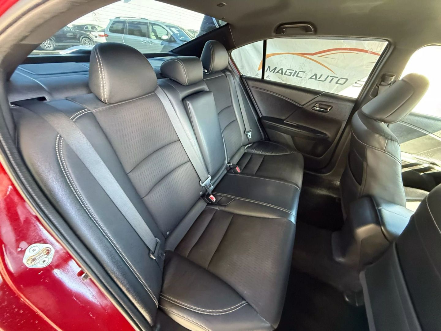 2017 Honda Accord - Image 23