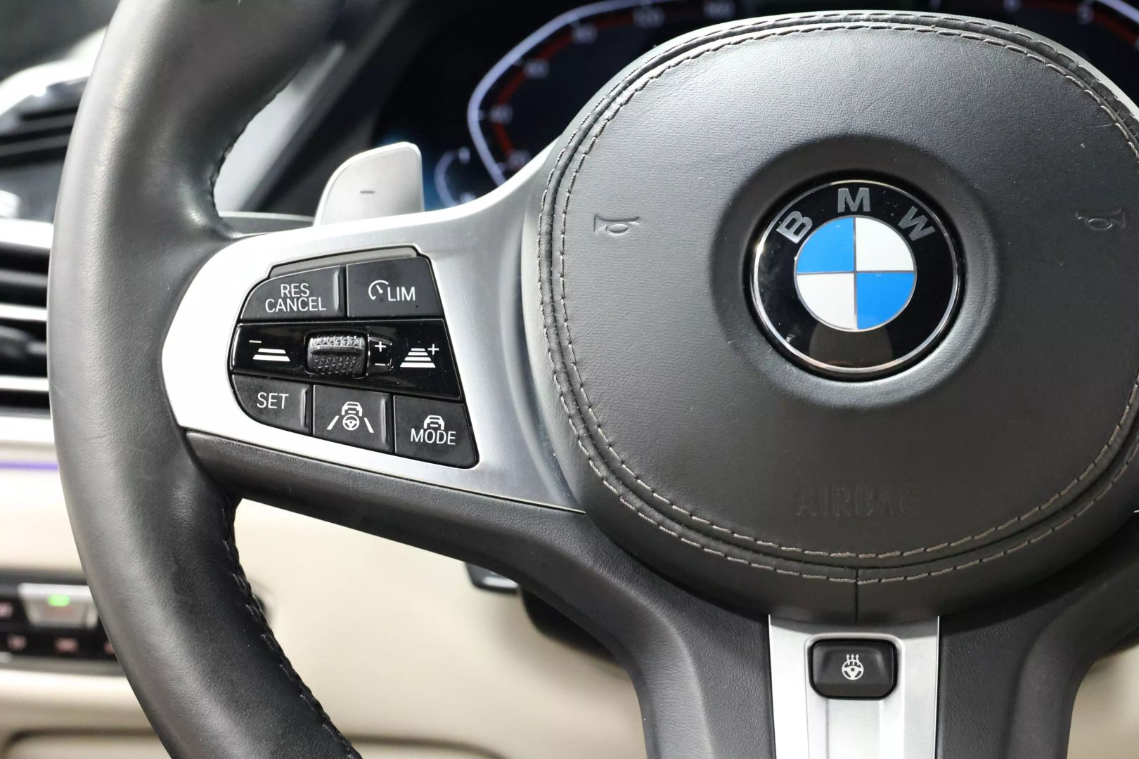 2019 Bmw X7 - Image 24