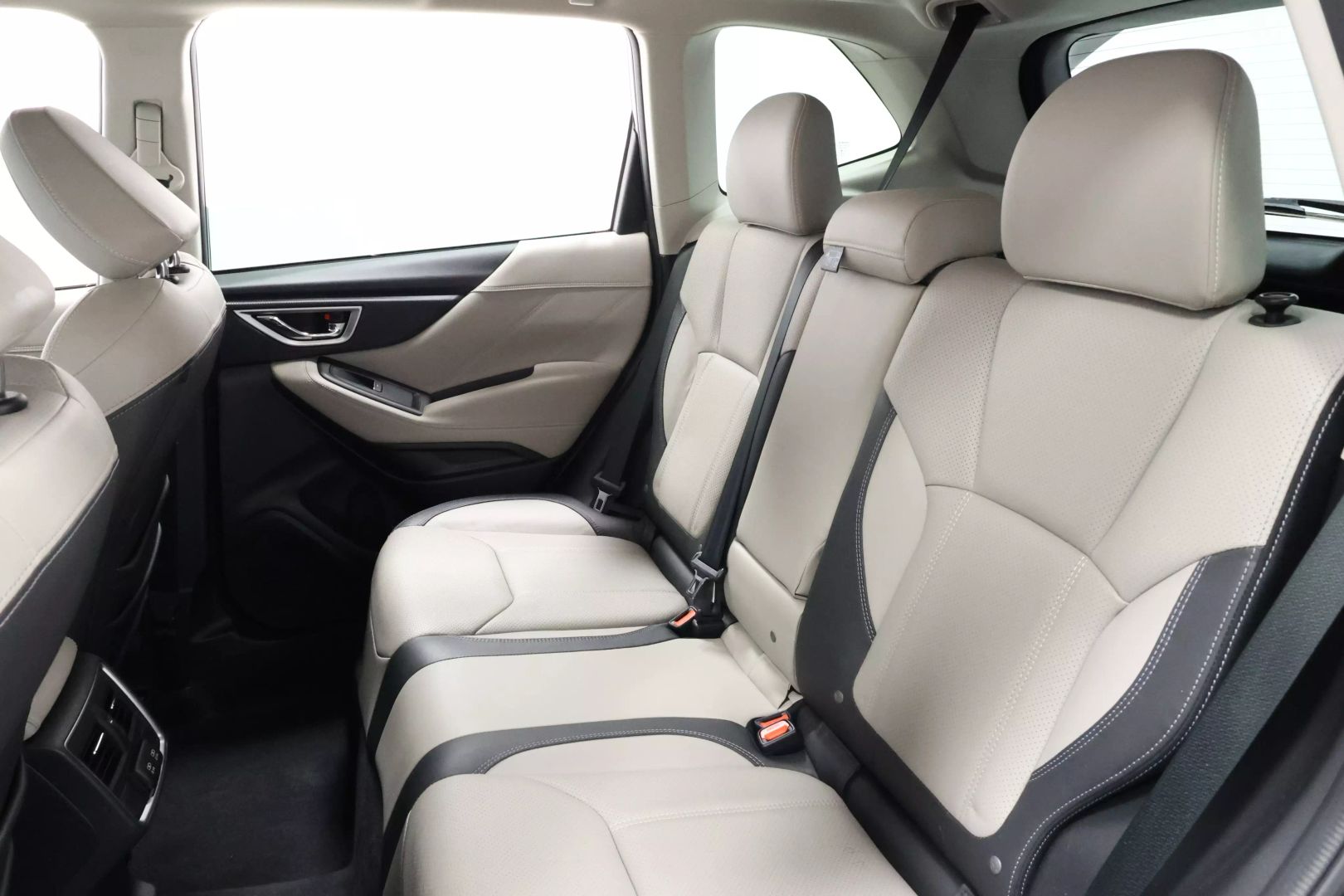 2021 Subaru Forester - Image 3