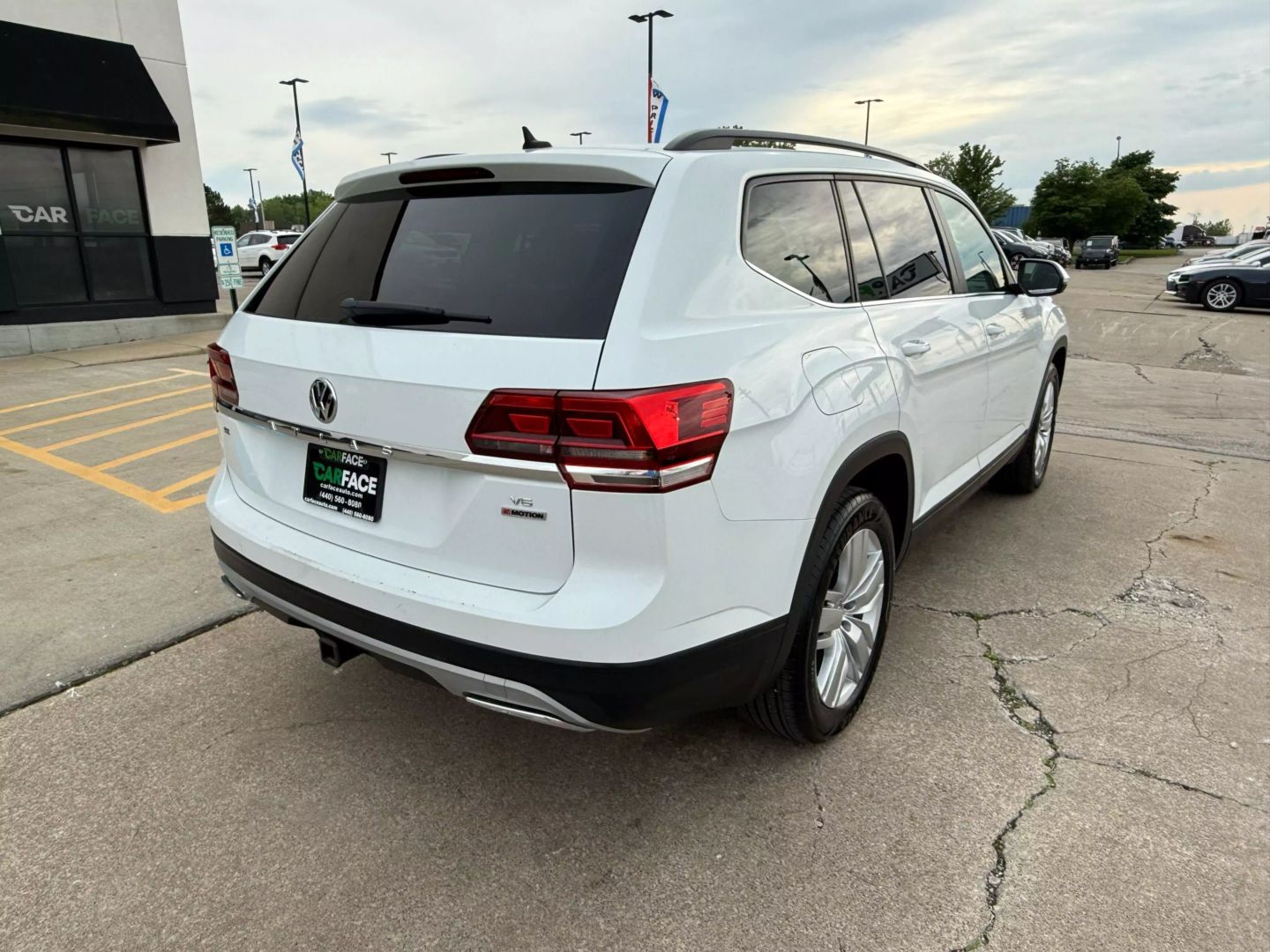2020 Volkswagen Atlas - Image 14