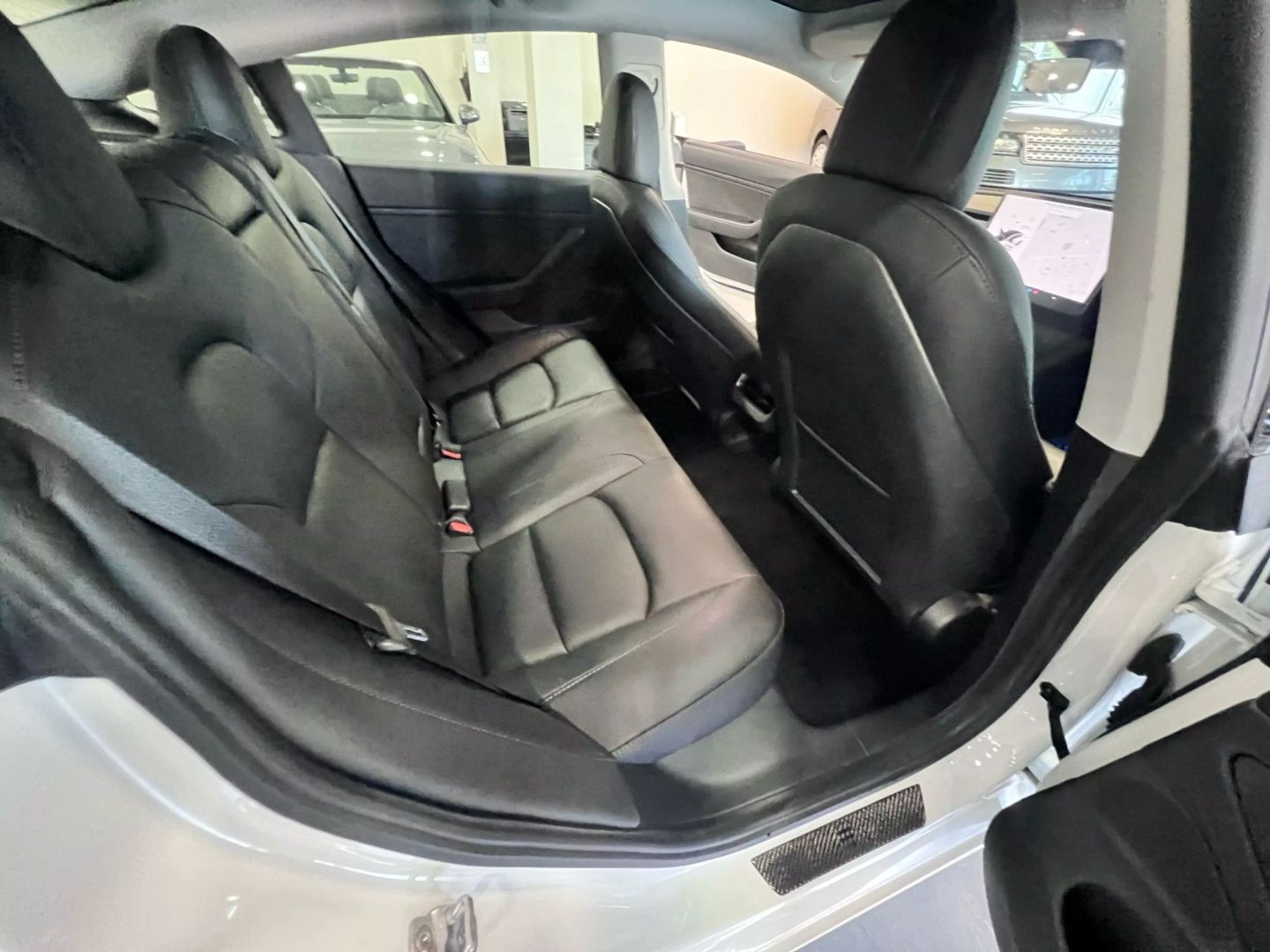 2021 Tesla Model 3 Long Range Sedan 4d - Image 23
