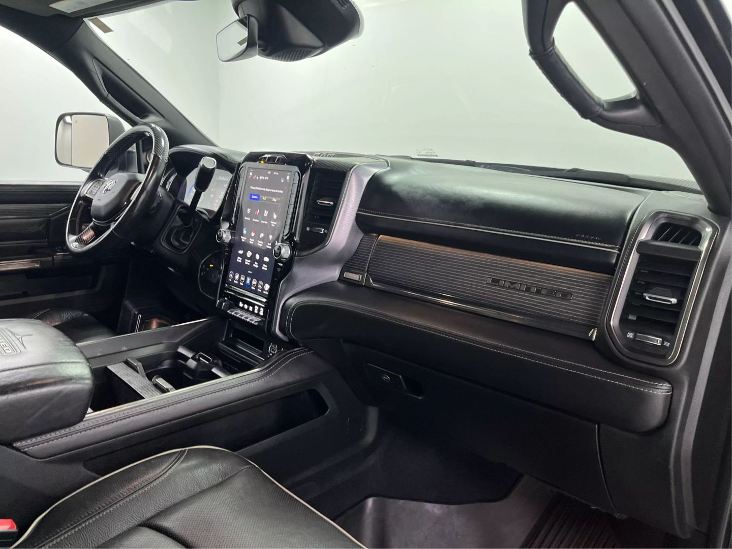 2020 Ram 3500 Crew Cab - Image 31