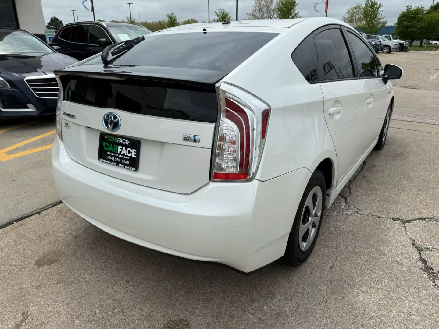 2015 Toyota Prius - Image 14